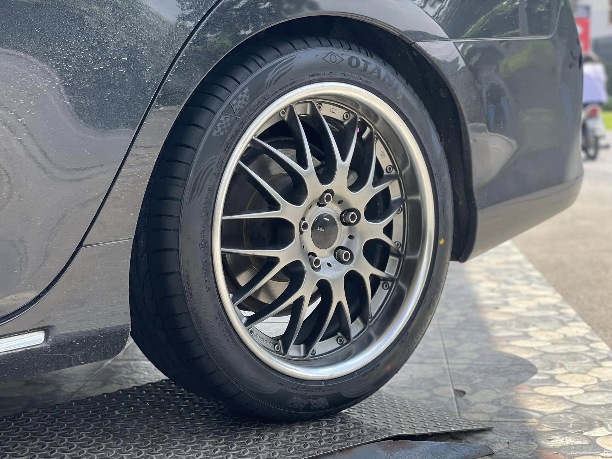 🚘 #TOYOTA_CAMRY❤️ #OTANI #KC2000 225/45R18