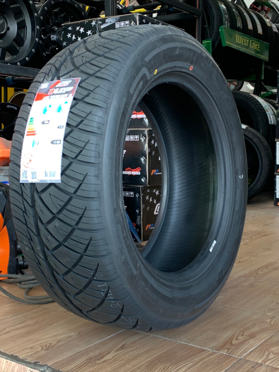 ยางสปอร์ตเร้าใจ สายซิ่ง Lenso D-1SP 255/55R18 ยางใหม่ปี2021