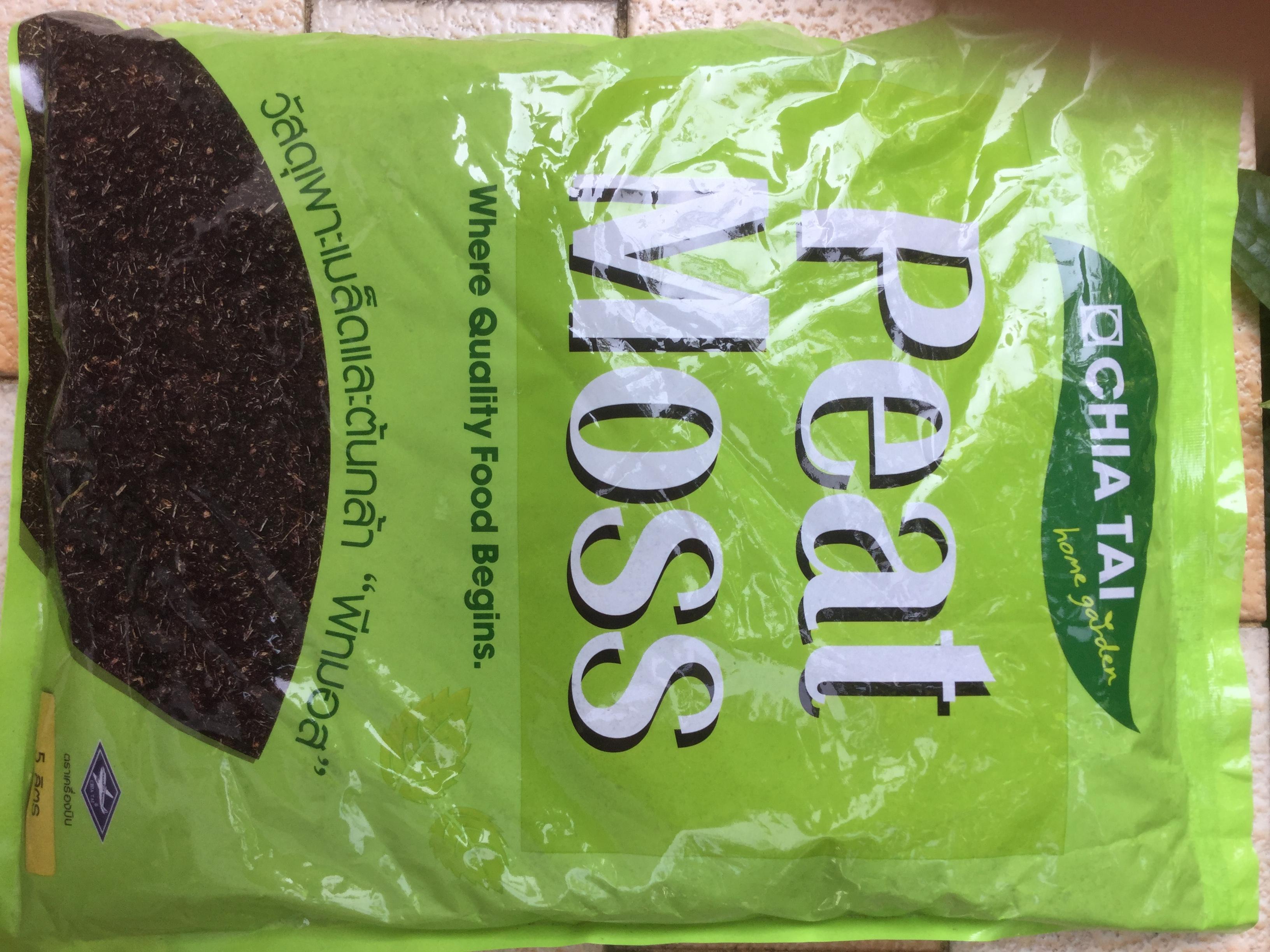 พีทมอส (Peat Moss) ขนาดถุง 5 ลิตร (1 ก.ก.) / ถุง (ค่าส่งแจ้งที่รายละเอียดสินค้า)