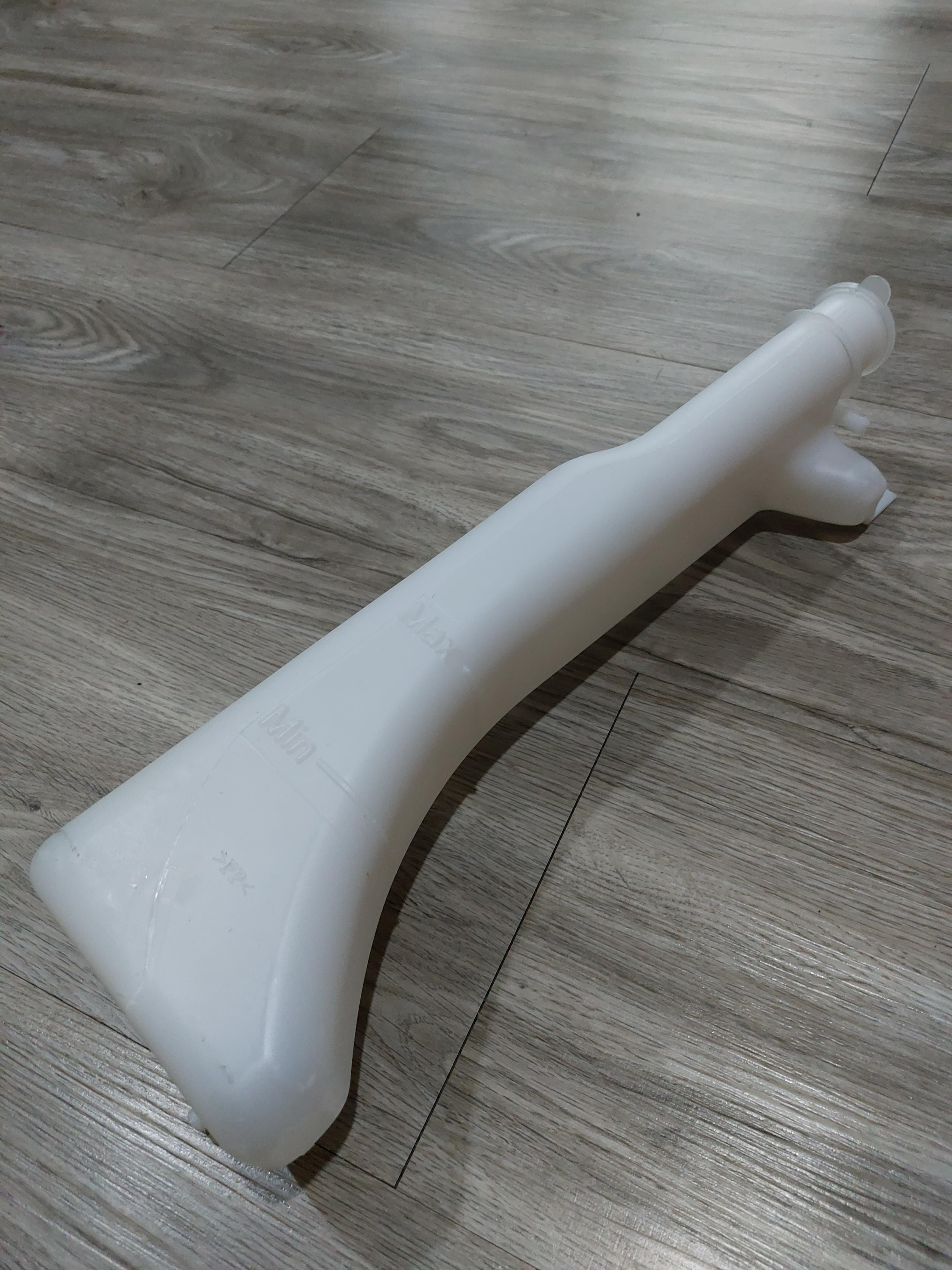 ถังพักน้ำหม้อน้ำ MG3