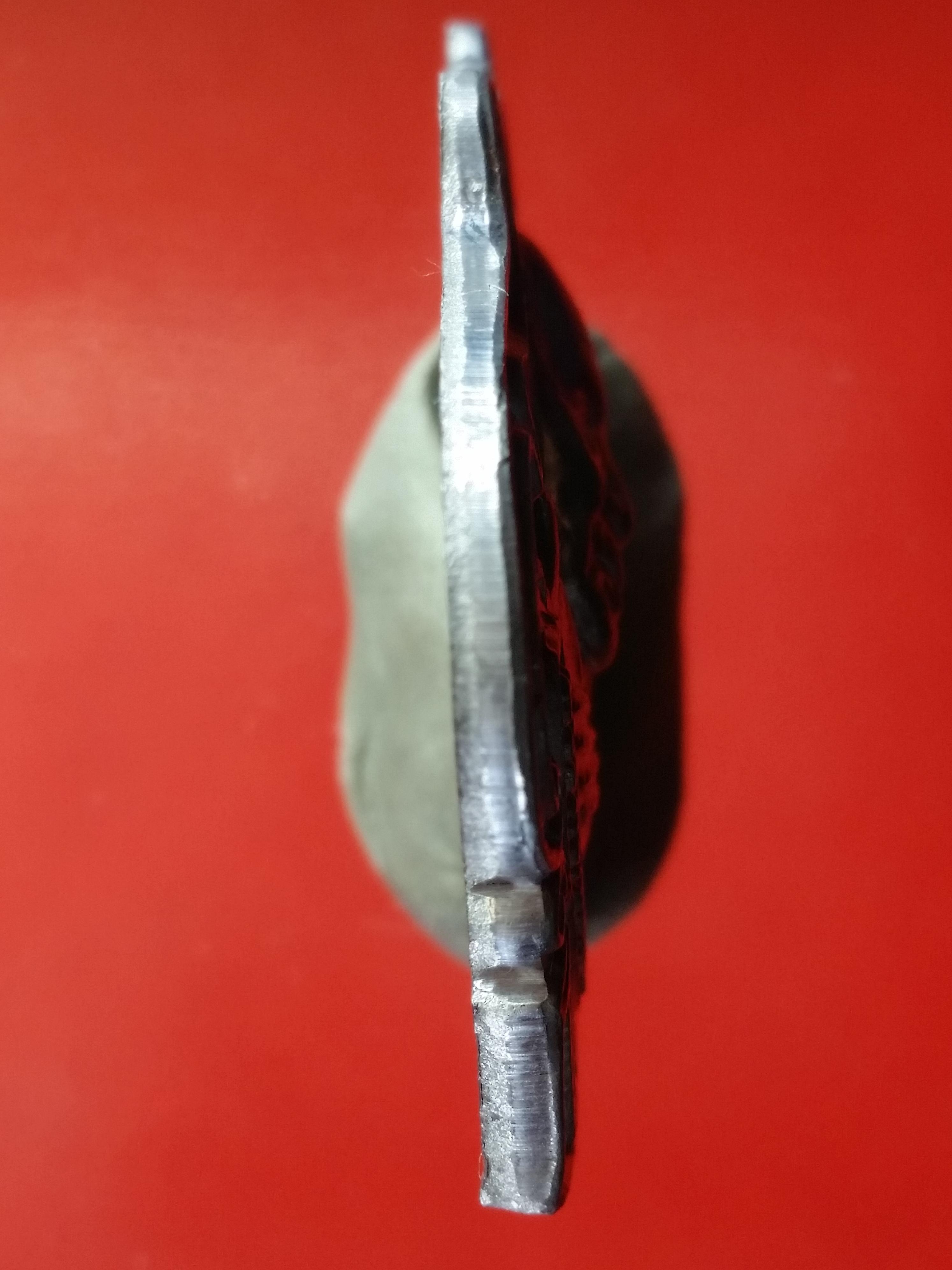 เหรียญปาดตาล รุ่นแรก หลวงพ่อฟู วัดบางสมัคร เนื้อตะกั่วหลังเรียบจารมือ