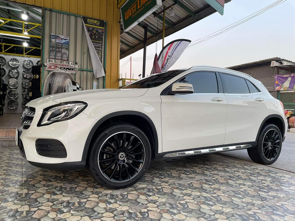 #Mercedes_Benz_CLA250 🚗 🛞🐘#GITI #SportS2_245/45R19🐘