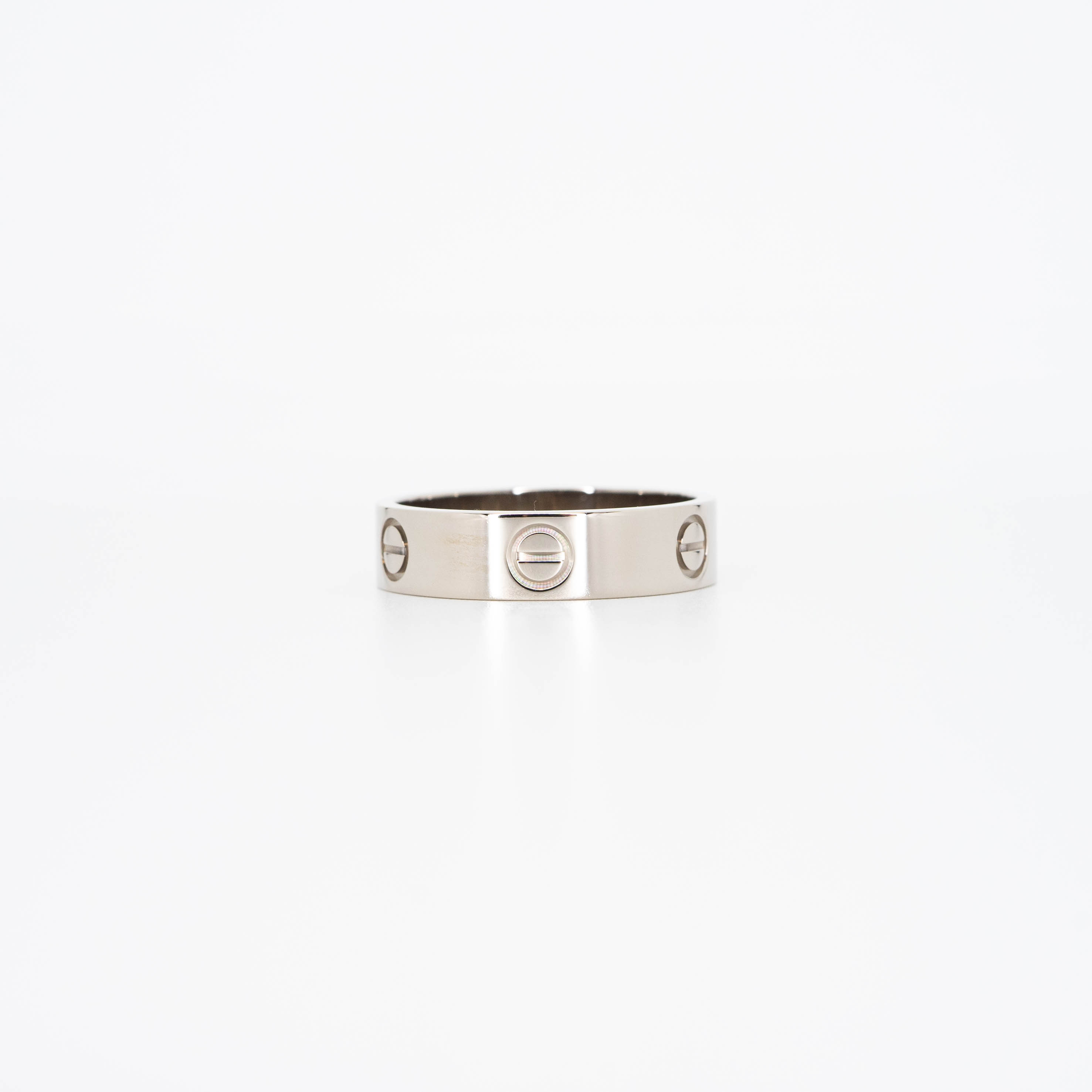 แหวน Cartier Love ทองขาว18K ไซส์ 60# (Used)