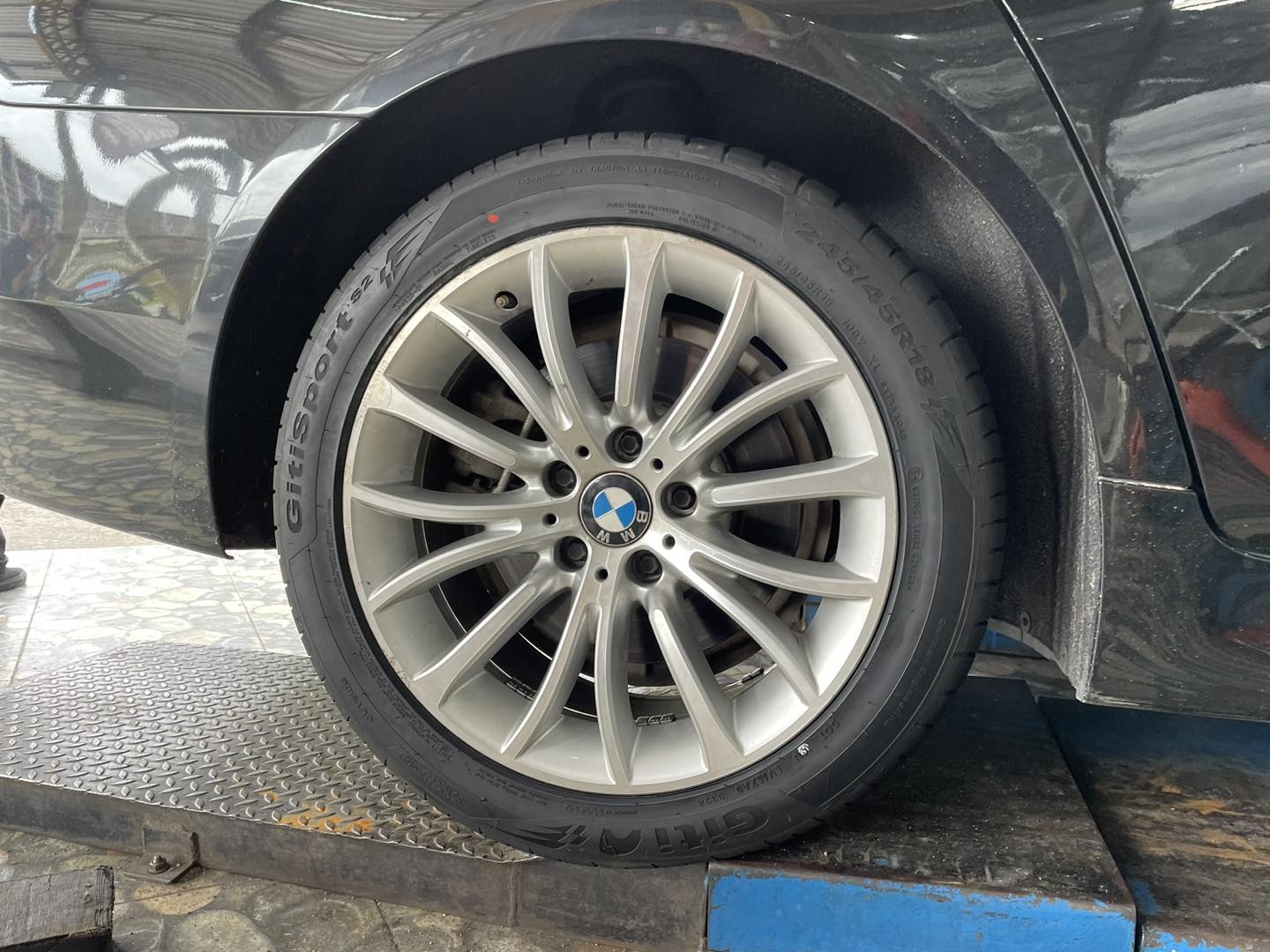 BMW_M5 F10❤️ 🛞#ยางจีที #ยางสปอร์ตสมรรถนะการขับขี่สูง 🛞 🛞#Giti_SportS2 245|45R18🛞
