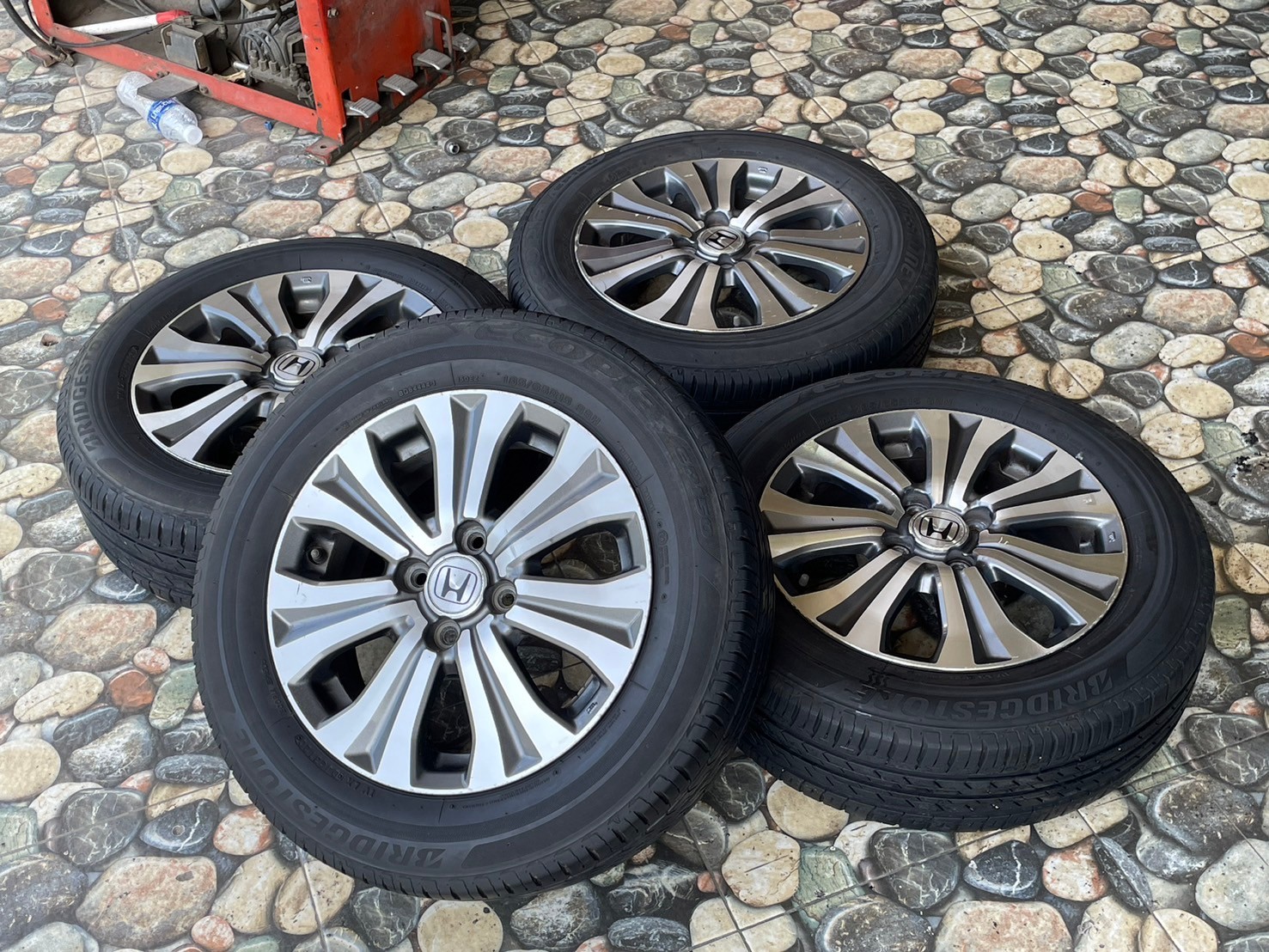 ล้อแม็กซ์เดิม Honda City ขอบ 15 4x100 พร้อมยาง Bridgestone