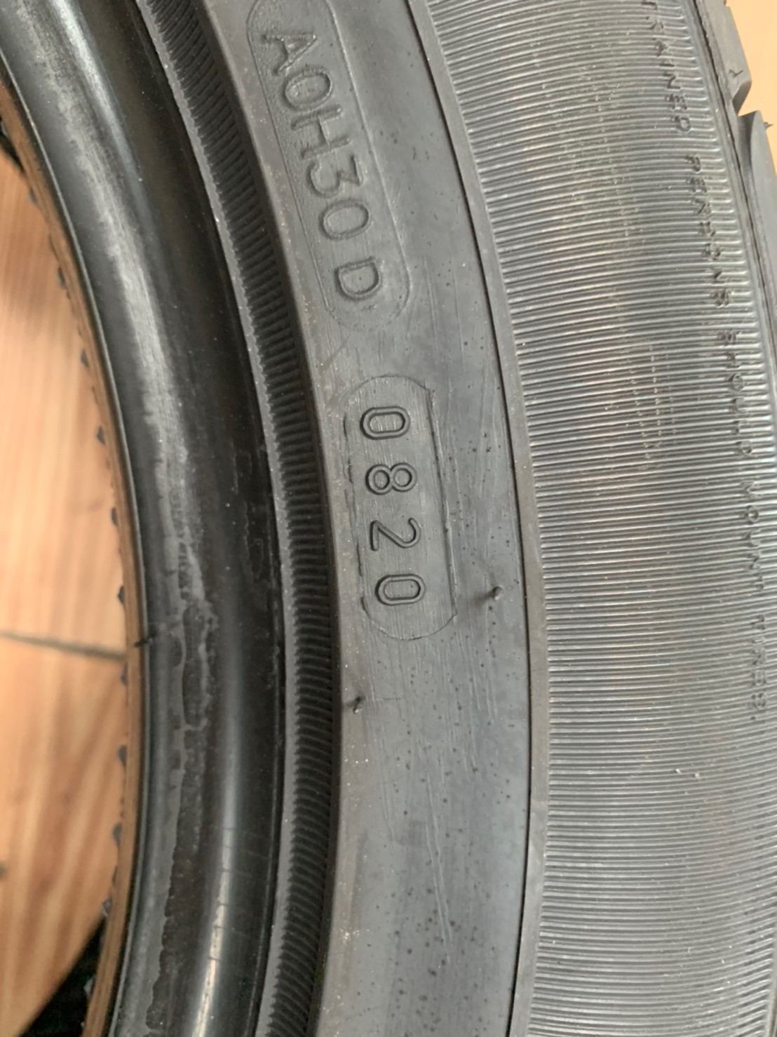 195/55R15 Deestone R702 ยางใหม่ปี2020 ยางลายสปอร์ต ยางไทยคุณภาพดี ติดตั้งฟรี