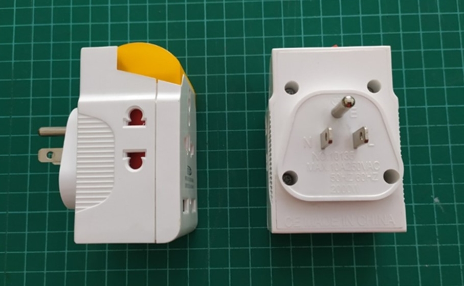 เต้าเสียบเอนกประสงค์