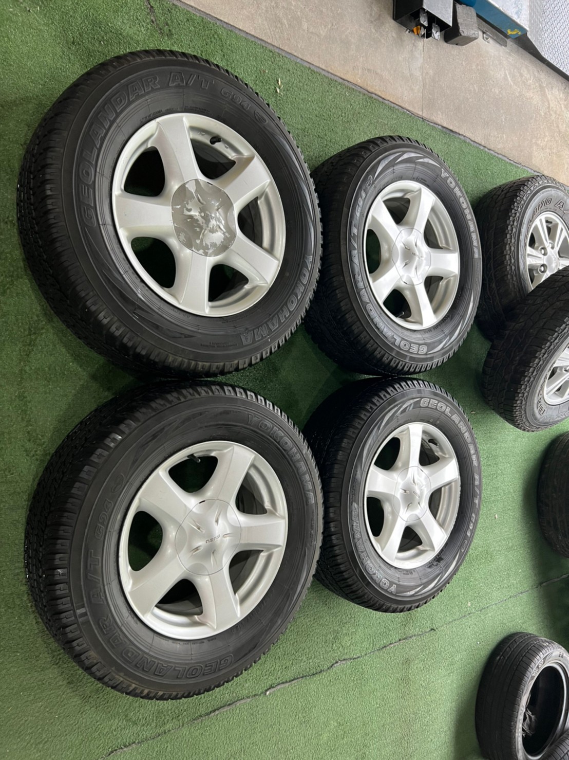 ล้อ ISUZU พร้อมยางYOKOHAMA 265/65R17