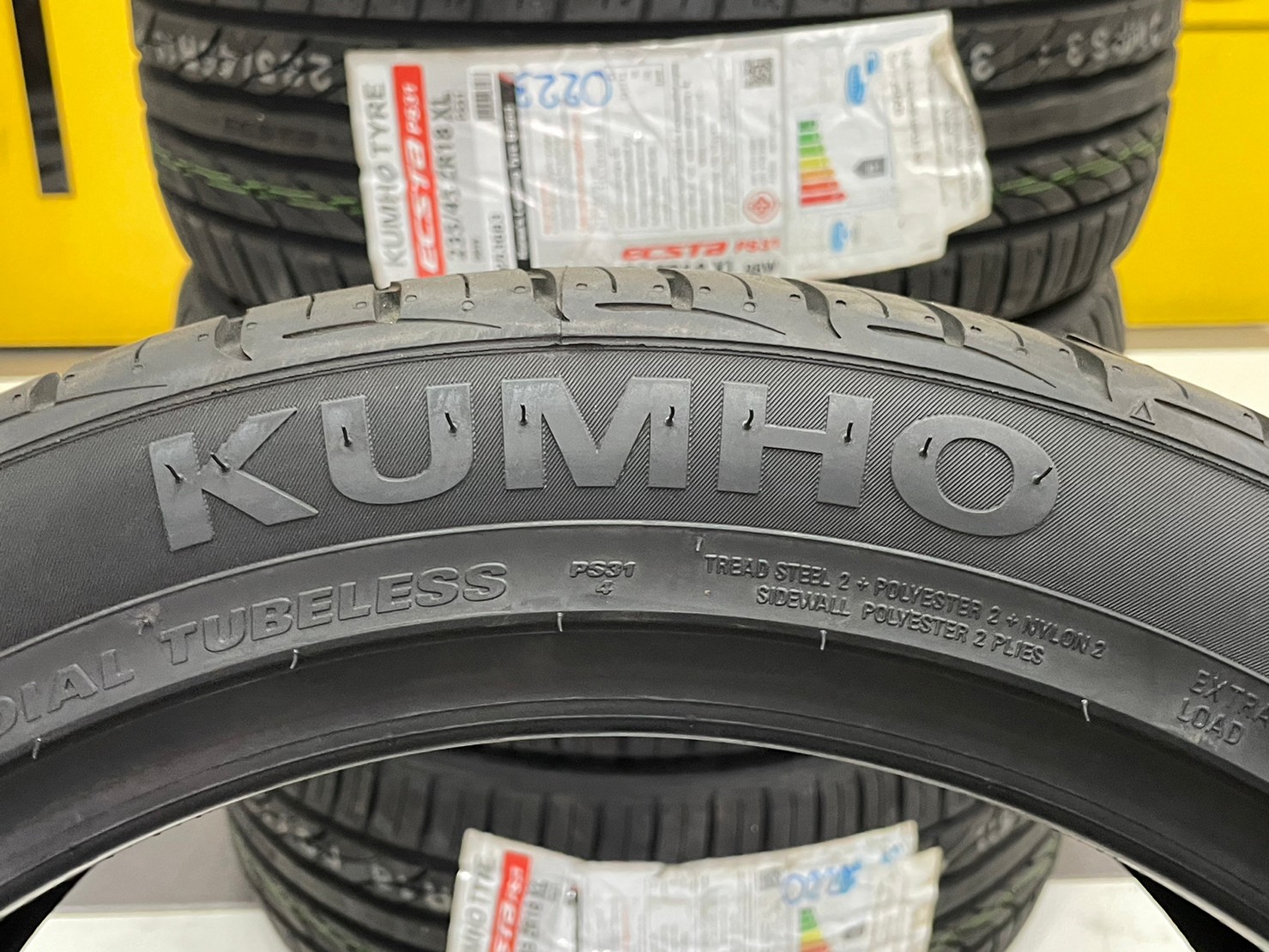 KUMHO PS31 235/45R18 ยางใหม่ปี2023 (โปรโมชั่น4เส้น)