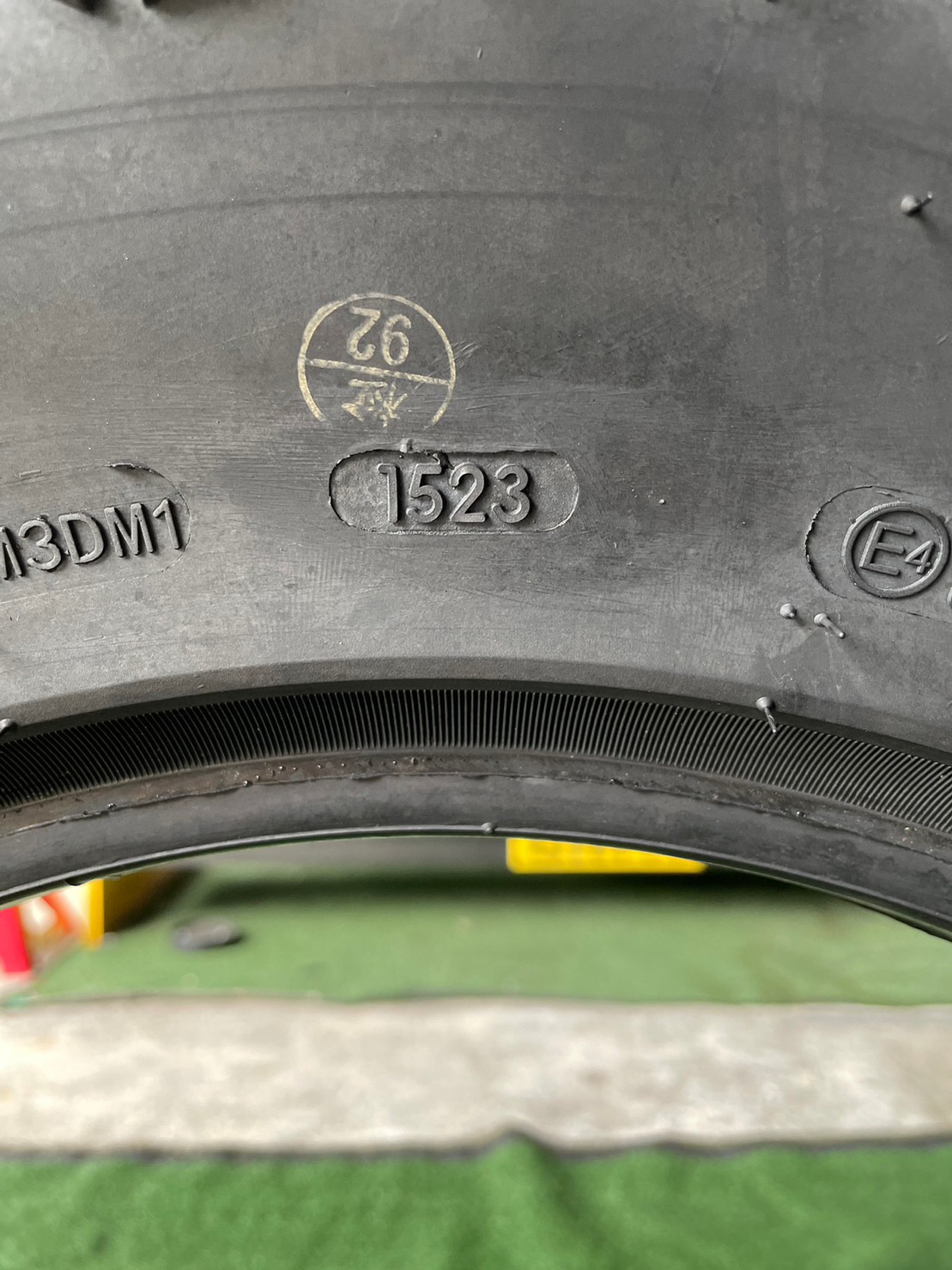 ยางใหม่ Cosmis Raptor RT 265/70R16 ยางใหม่ปี2023 (ราคาโปรโมชั่นพิเศษสอบถามราคาได้ค่ะ)