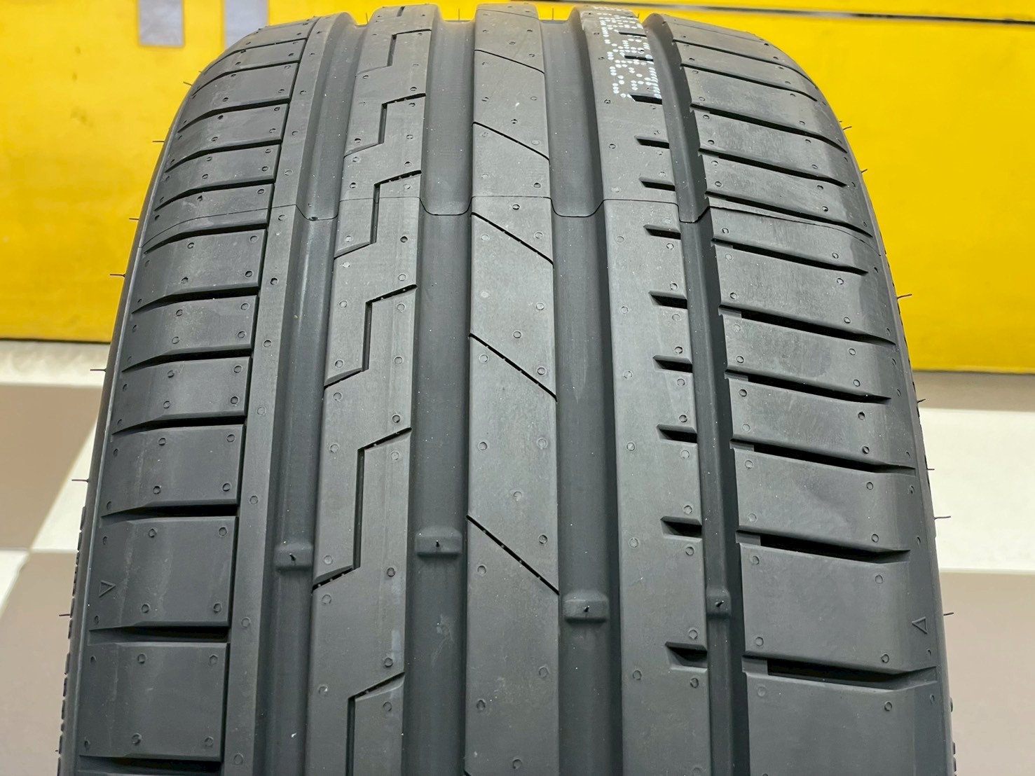 🔥🔥#Giti #SportS2🔥🔥 ยาง245/35R20 ยางใหม่ปี2025