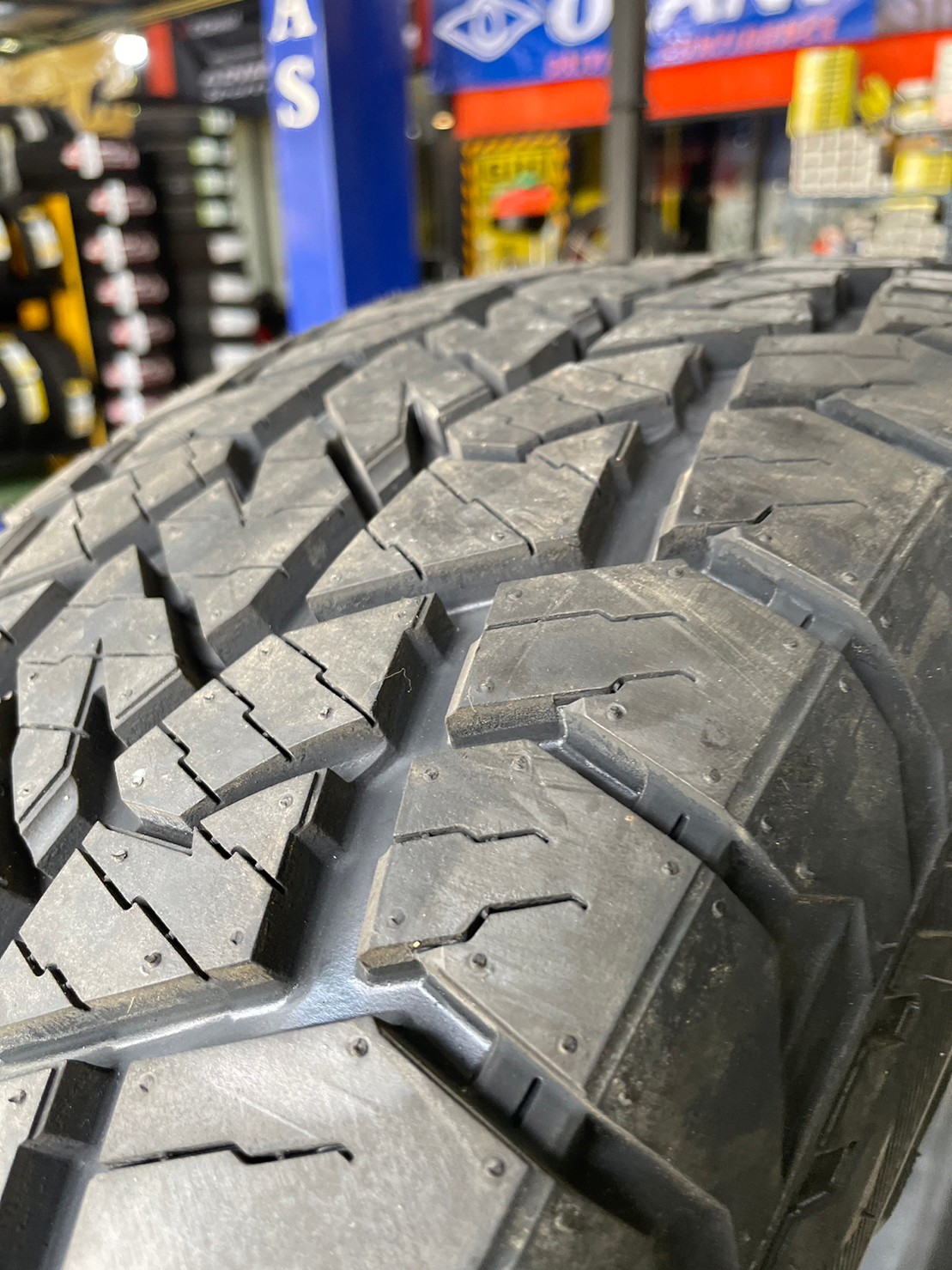 ยางฮันคุ๊ก Hankook AT2 265/70R16 (RF11) ยางใหม่ปี2023 (4 เส้น)