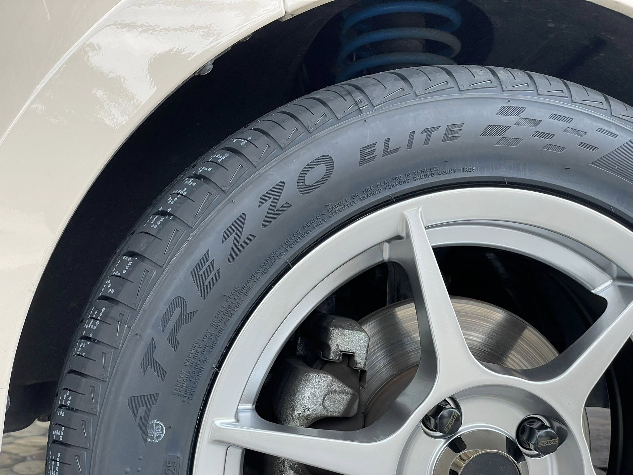 #รถไฟฟ้า_ #Volt_City_EV เลือกเปลี่ยนล้อเป็นขอบ 14 ลายยอดฮิต #P1 ขอบ14 14x5.5 ET38 4x100 #SSW204 #พร้อมยางสเปค #Sailun185/55R14