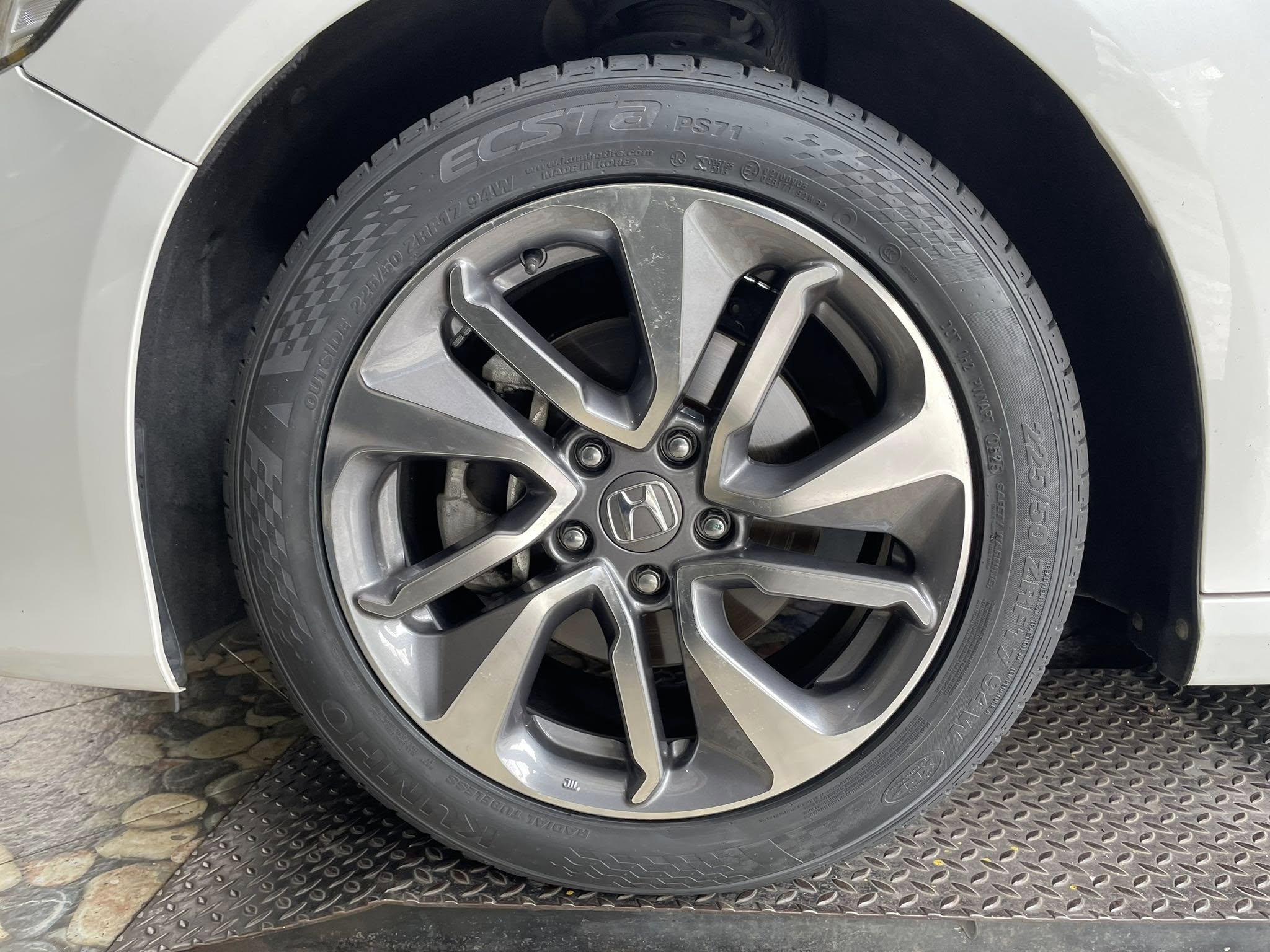 🛞❤️ #HONDA_ACCORD❤️💫 🛞🐘#KUMHO_PS71_225/50R17