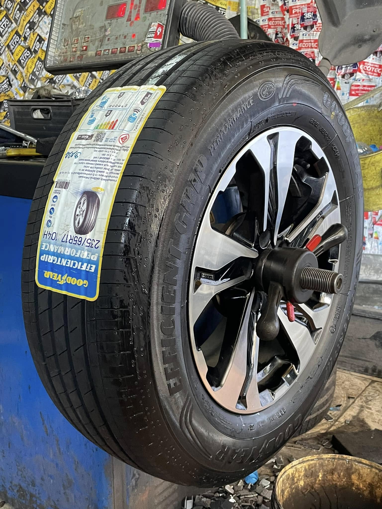 🛞❤️ #HONDA_CRV 🚘เปลี่ยนยาง 🛞🐘#GOODYEAR_EFFICIENTGRIP_235/65R17