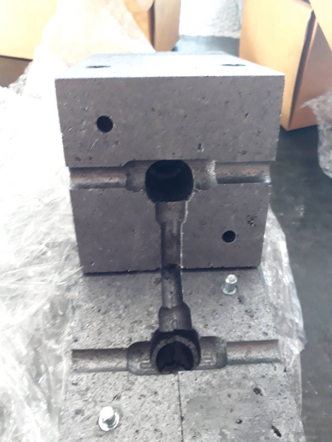 แม่พิมพ์กราไฟต์ 3 ทาง To Ground Rod 5/8"