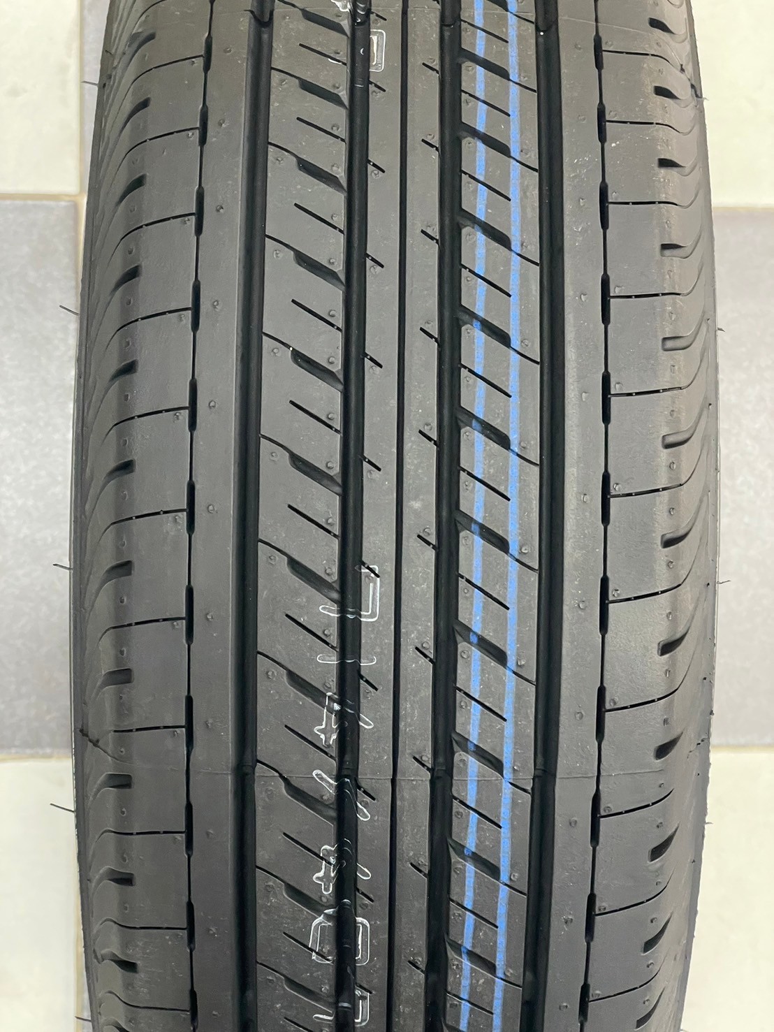 🔥🔥#Bridgestone Duravis R611 215/70R16 ยางใหม่ปี2024