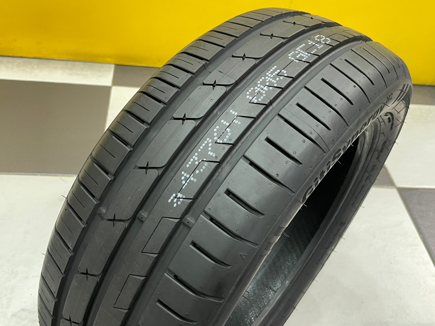 Giti Synergy H2 195/55R16 ยางใหม่ปี2023