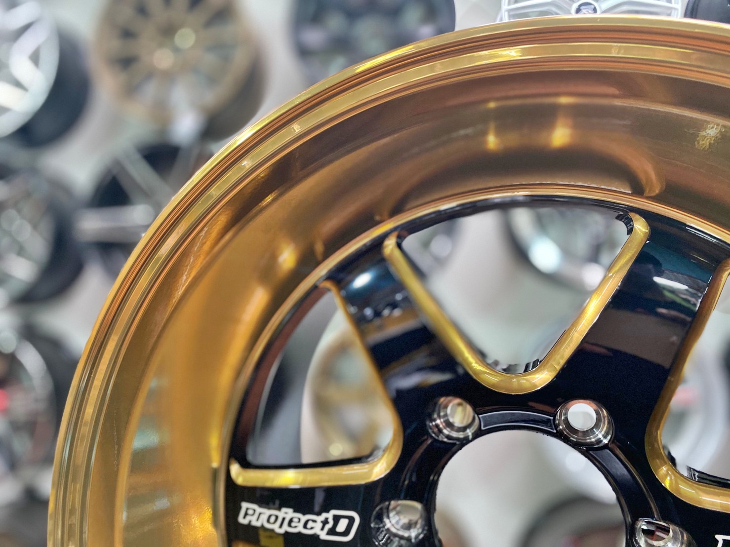 ล้อแม็กใหม่แท้LENSO PROJECT D D1SL ขอบ 18 6รู139 สีดำขอบไดร์ทอง อ๊อฟลึกสุดจริง พร้อมติดตั้งฟรี