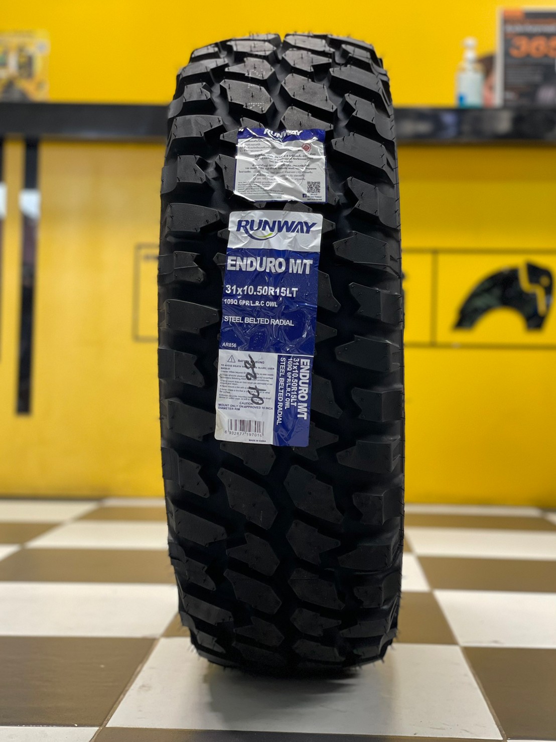 ยางใหม่สายลุยMT Mud Terrain ยางRUNWAY ขนาด31x10.5R15 ยางใหม่ปี2022 ยางสายลุย