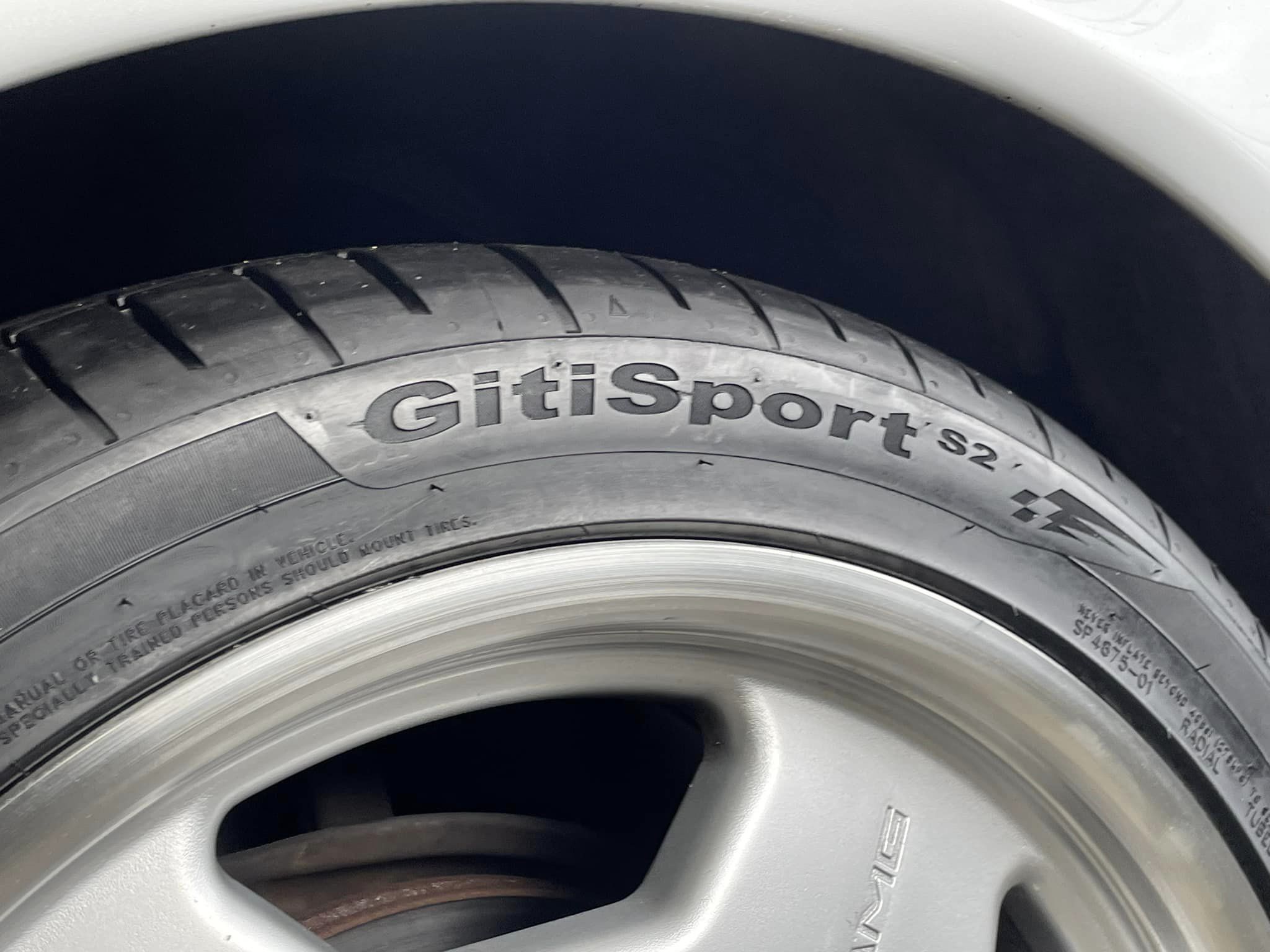 🚗#BENZ_W210🚘 🛞#ยางจีที #ยางสปอร์ตสมรรถนะการขับขี่สูง 🛞 🛞#Giti_SportS2 235/40R18🛞 🛞 #Giti_SportS2 265/35R18❤️