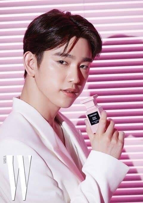 น้ำหอมแท้ Tom Ford Rose Prick Eau de Parfum 50ml กล่องซีล