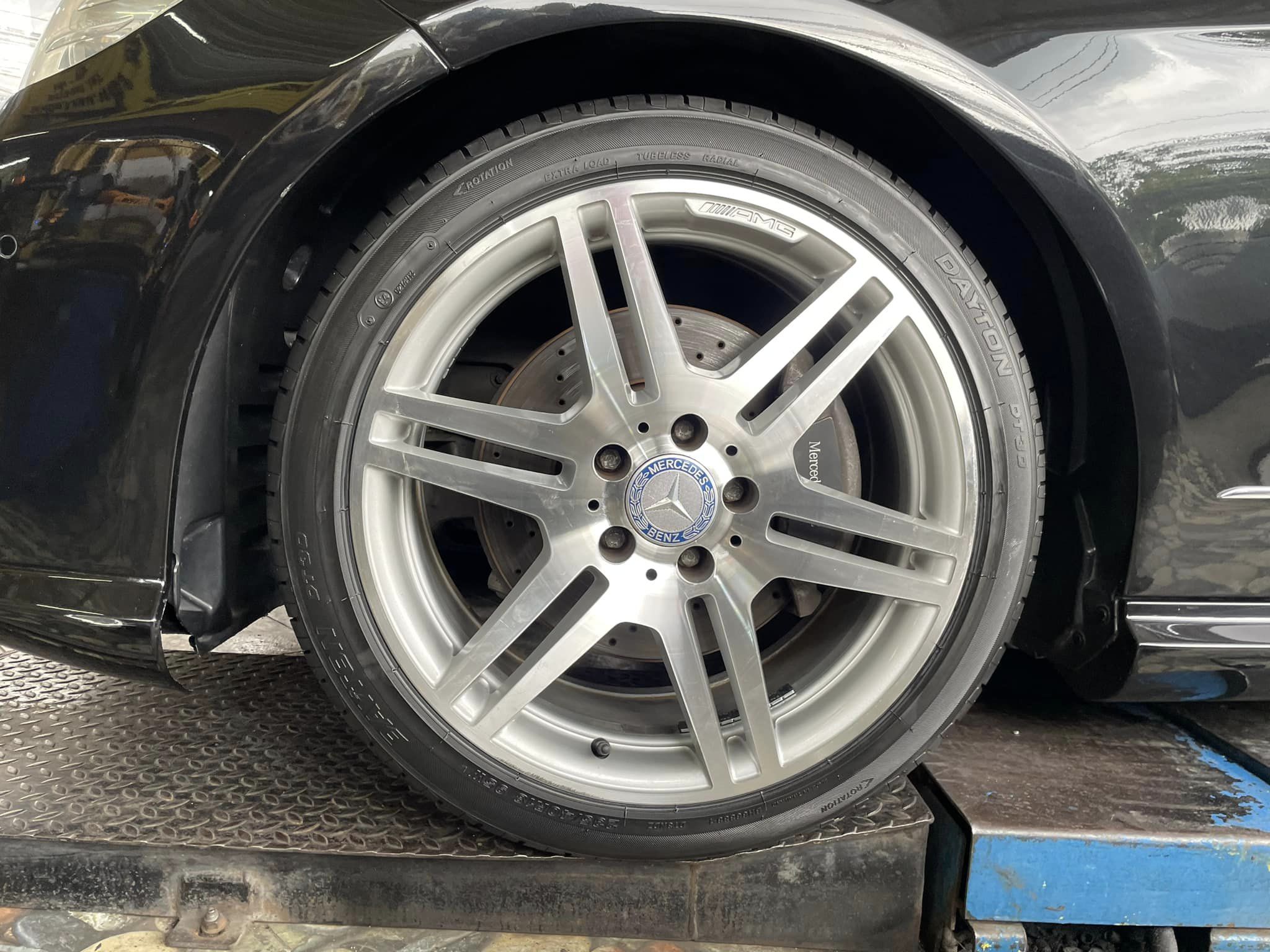 BENZ_E250 🚘เปลี่ยนยาง 🐘#DAYTON_DT30_235/40R18