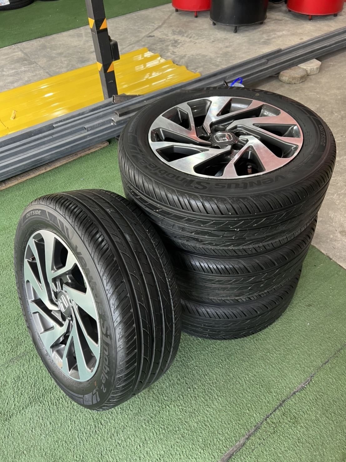 ล้อเดิม Honda Civic ขอบ16 พร้อมยาง Hankook S1 215/55/R16