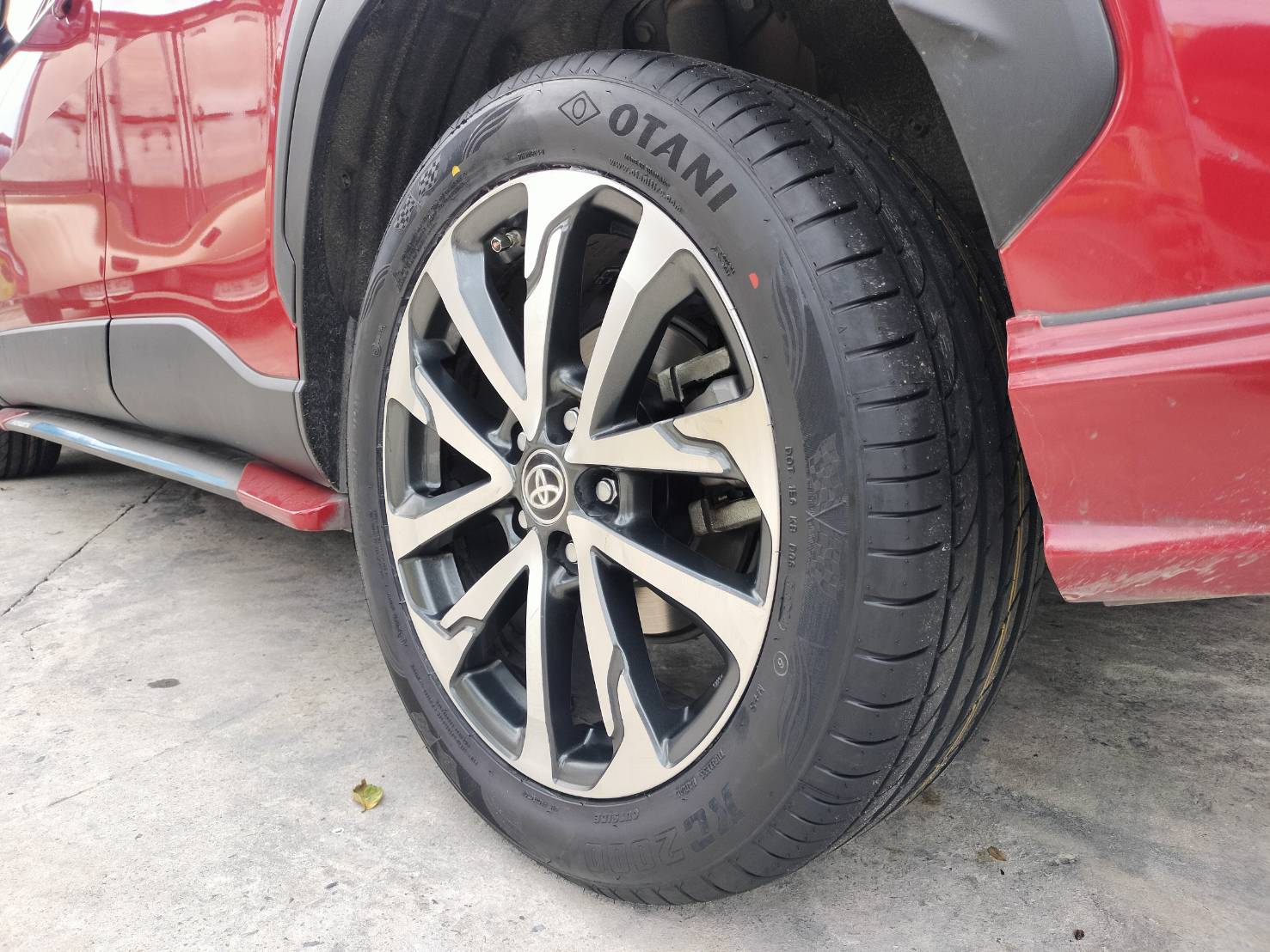 🚘#TOYOTA_CROSS เปลี่ยนยาง 🛞 #OTANI_KC2000_225/50R18