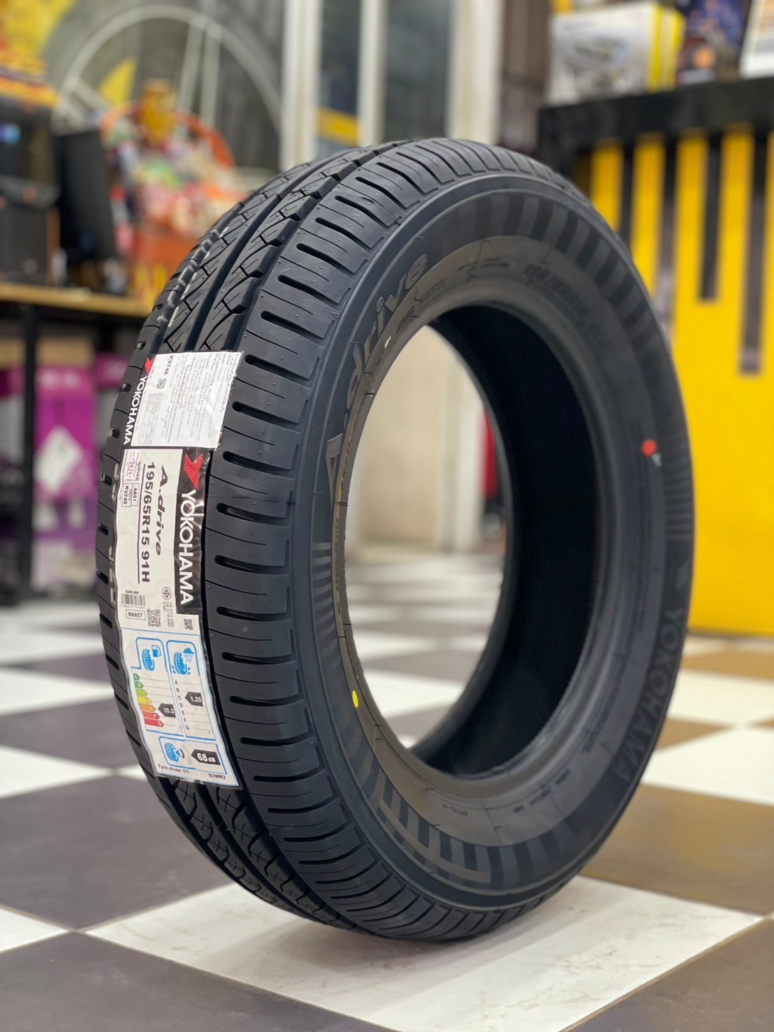 ยางใหม่โยโกฮาม่า YOKOHAMA A.Drive AA01 195/65R15 ยางใหม่ปี2024