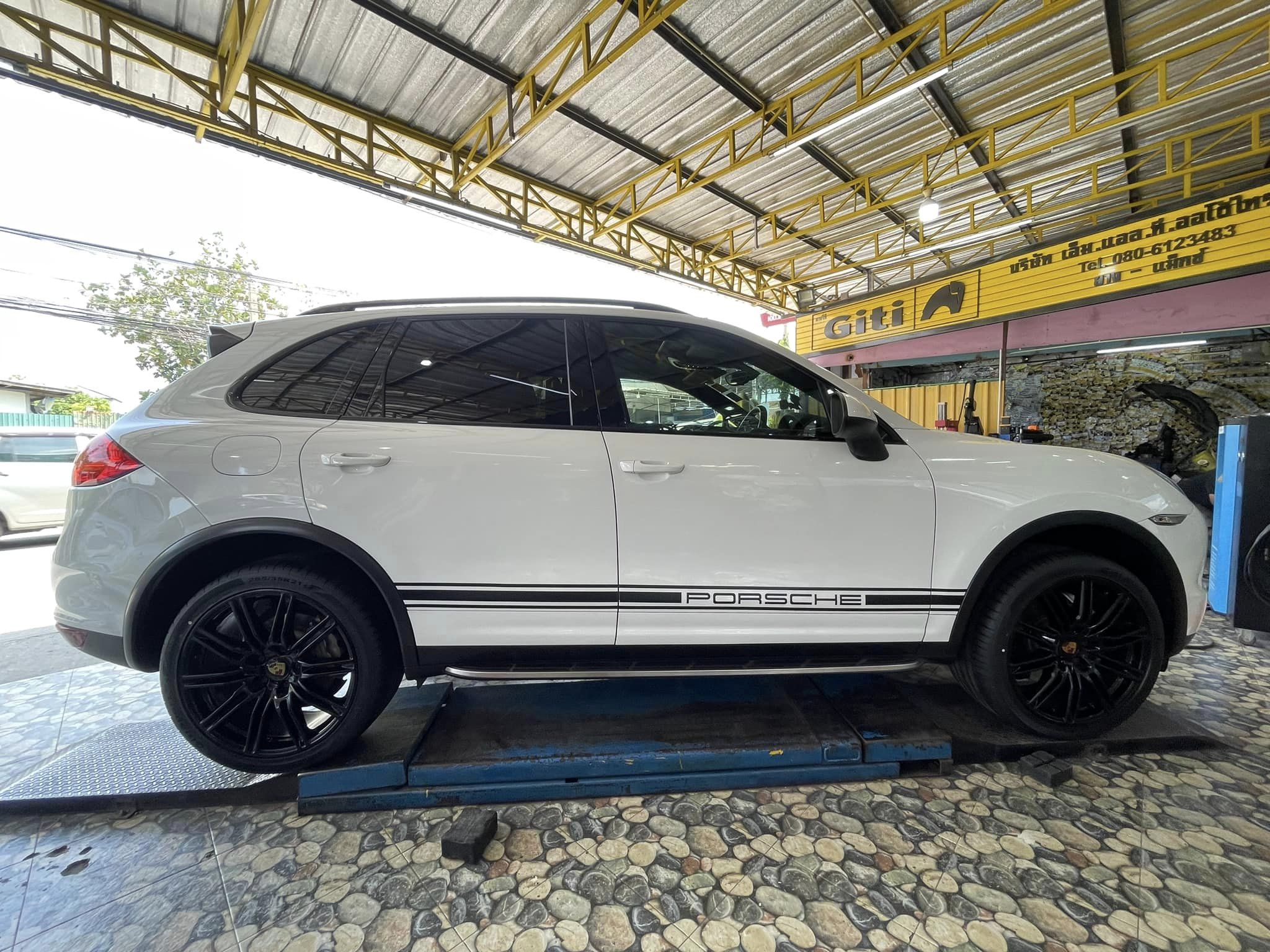 ❤️ #PORSCHE_CAYENNE E-Hybrid🚘 #Giti_SportS2 295/35R21 #ยางจีที #ยางสปอร์ตสมรรถนะการขับขี่สูง