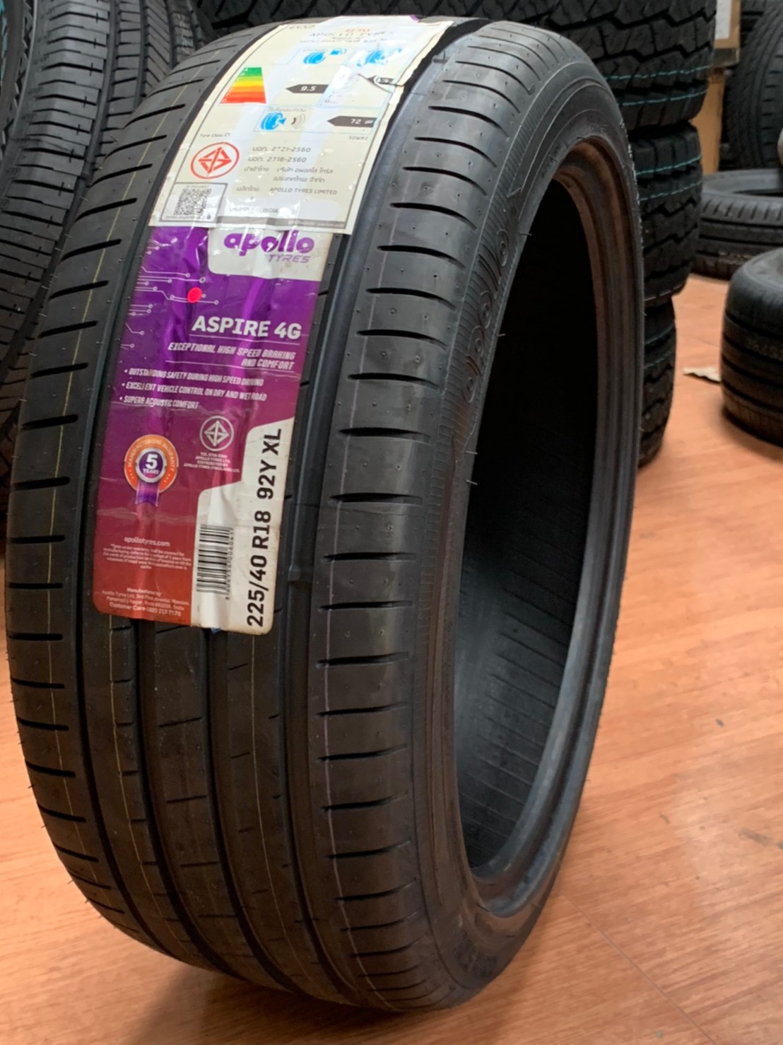 Apollo Aspire4G 225/40R18 ยางใหม่ปี2020 ยางสมรรถนะสูง คุณภาพดี