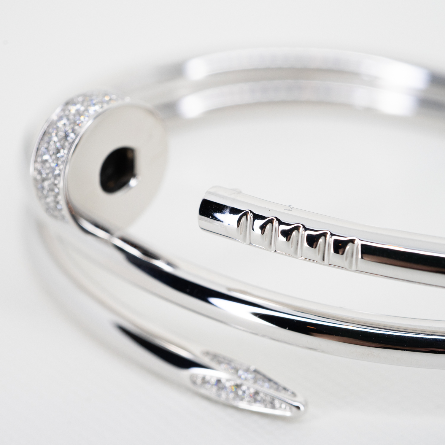 **Sold**กำไล Cartier Juste Un Clou Double Bracelet, Pave ทองขาว18K ไซส์16 (Used) +กล่องและการ์ด2021Shopไทย