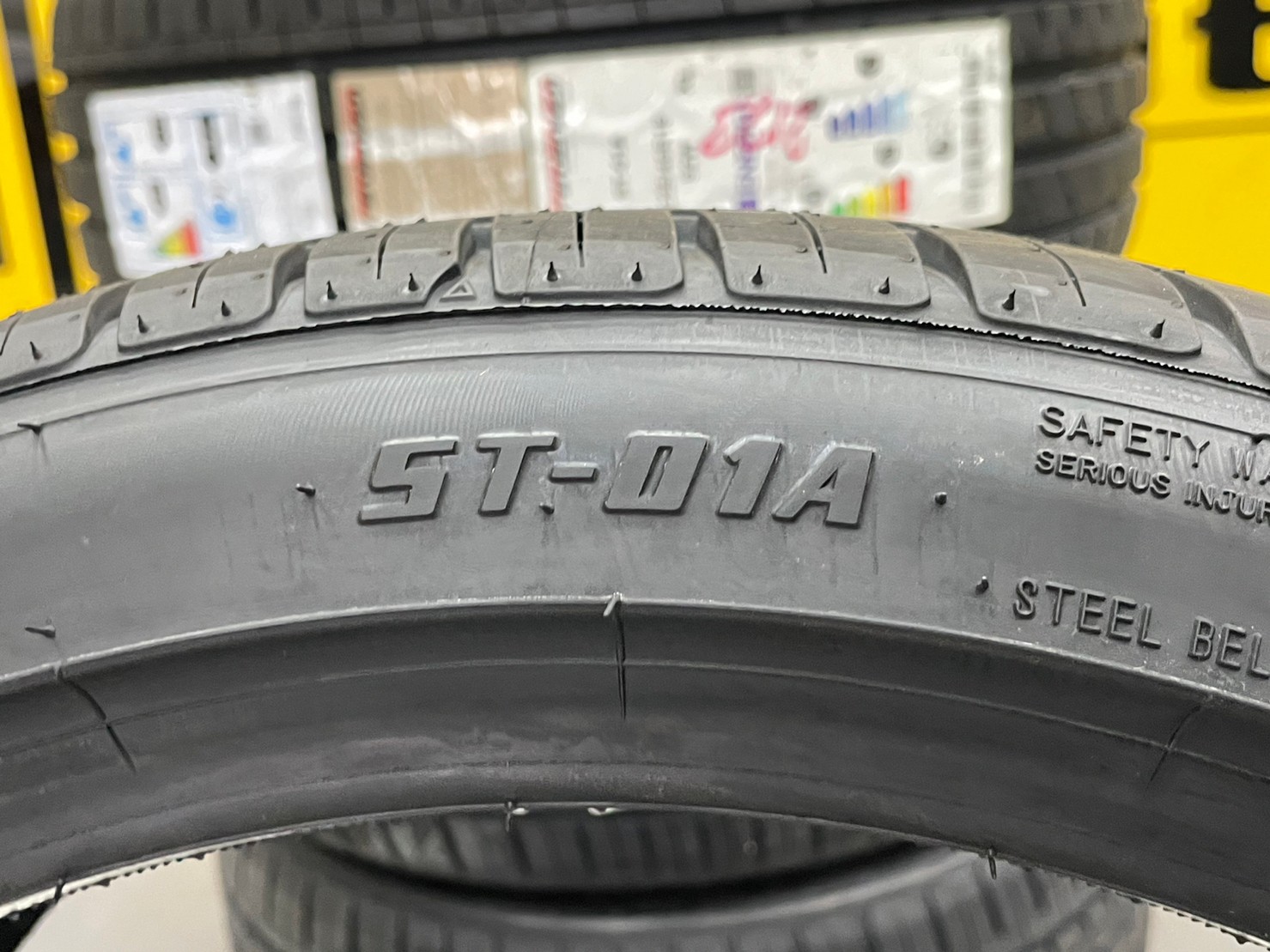 ยางใหม่FIRENZA ST01A 225/40R18 ยางใหม่ปี2023 (4 เส้น)🔥🔥PROMOTION🔥🔥