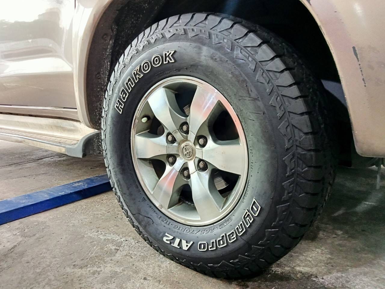 เปลี่ยนยางTOYOTA_VIGO 🛞 #HANKOOK #DynaproAT2 265/70R16