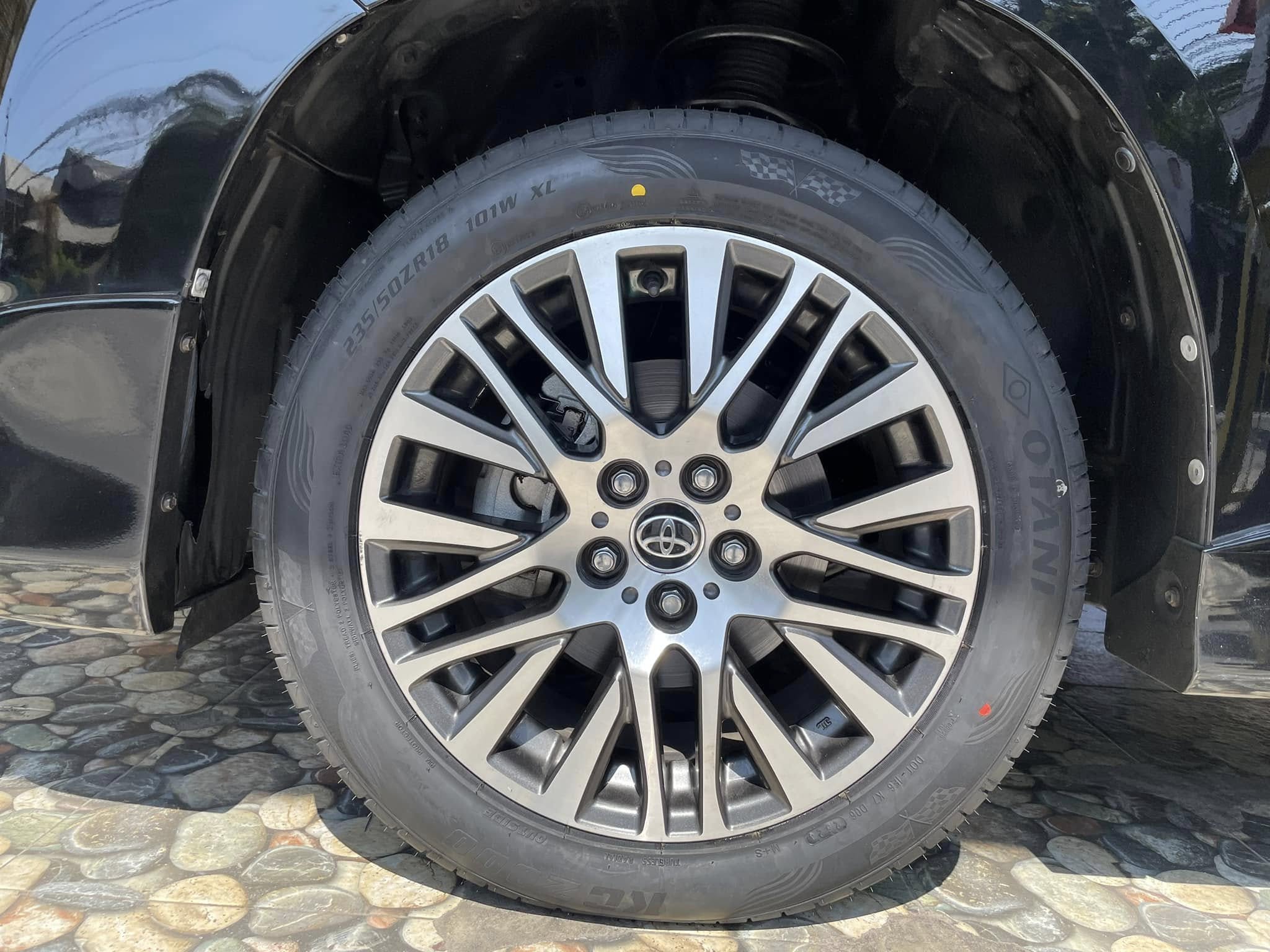 🚘 #TOYOTA_ALPHARD🛞เปลี่ยนยาง #OTANI #KC2000 235/50R18