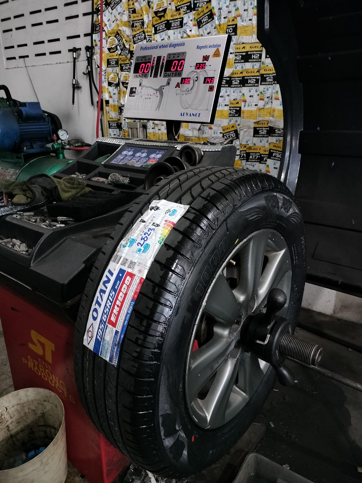 #TOYOTA_COROLLA #OTANI_EK1000_195/65R15