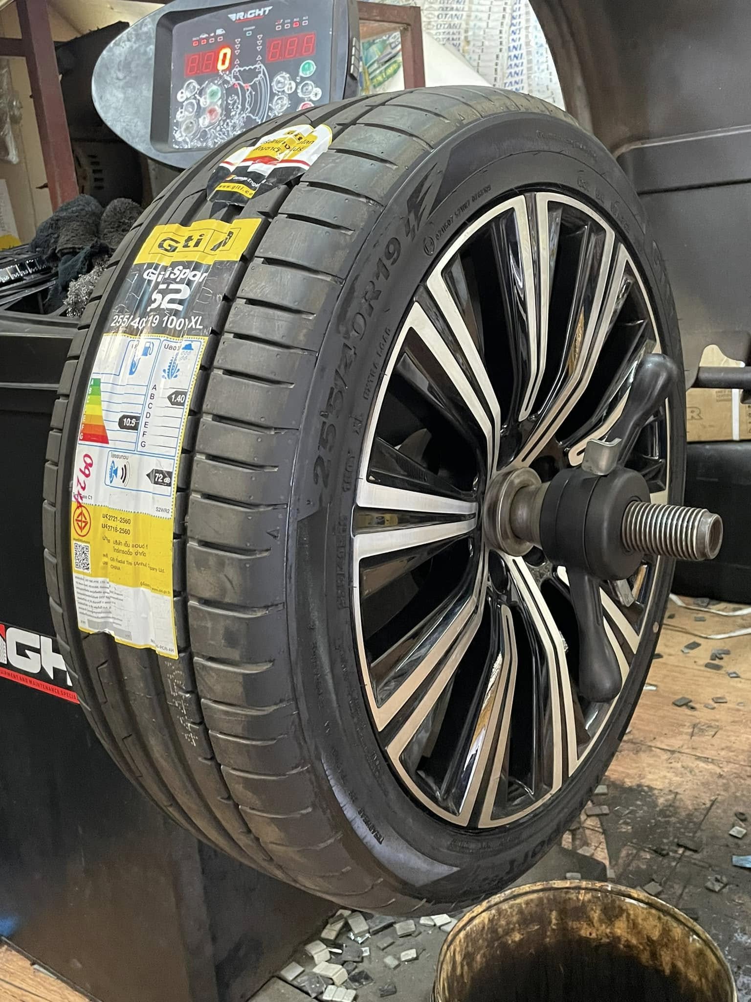 🚗#AUDI_S90🛞เปลี่ยนยาง 🛞#ยางจีที #ยางสปอร์ตสมรรถนะการขับขี่สูง 🛞 🛞#Giti_SportS2 255/40R19🛞