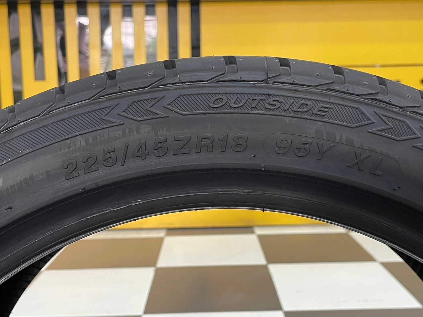 ยางไซหลุน #Sailun Atrezzo ZSR 225/45R18 ยางใหม่ปี2024