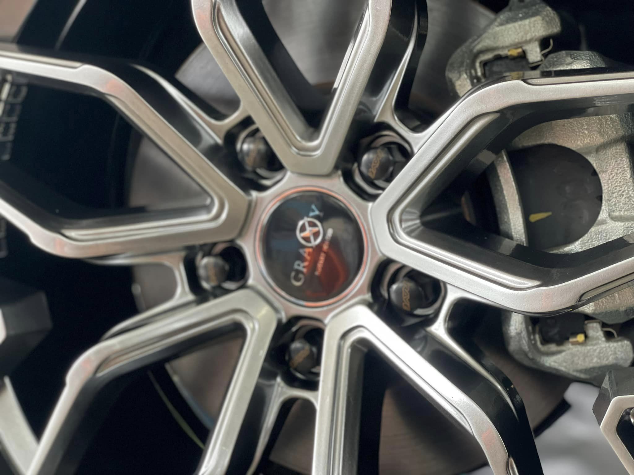 สวยลงตัวราคาเกินคุ้ม #HONDA_HRV🛞 #GITI_CONTROL P10 225/55R18 #ล้อแม็กซ์ใหม่ HOF RACING GRAXY XO1 18X8.5 ET35 5X114.3