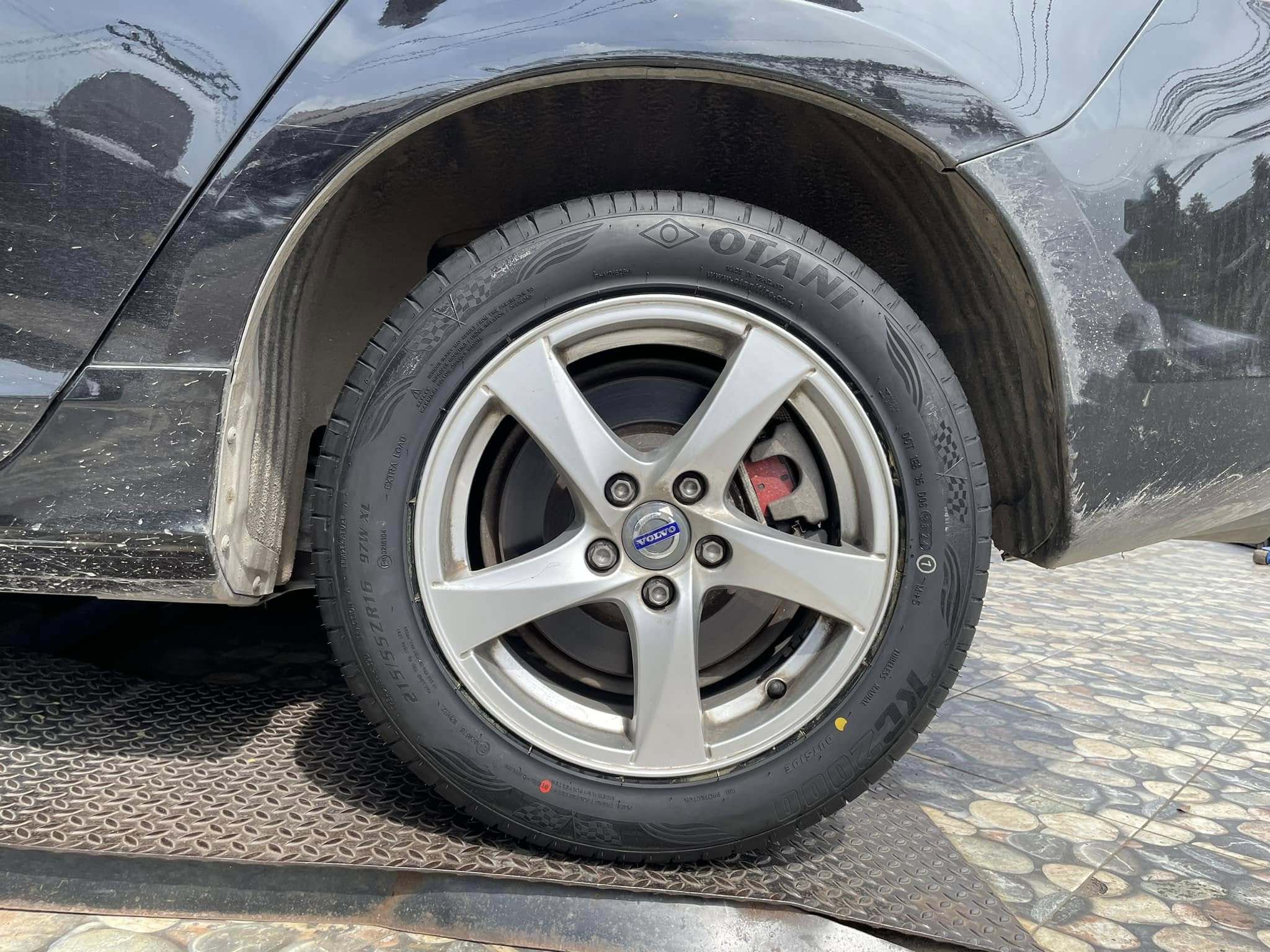 🚘 #VOLVO_V60 เปลี่ยนยาง 🛞 #OTANI #KC2000_215/55R16🔥