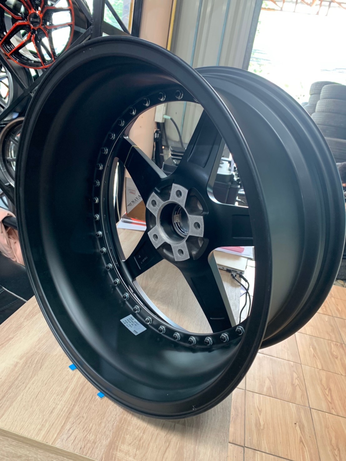 ล้อแม็กใหม่ขอบ20 สีดำหน้าเงา NAYA DAGGER 20x8.5/9.5 ET40 5x114.3