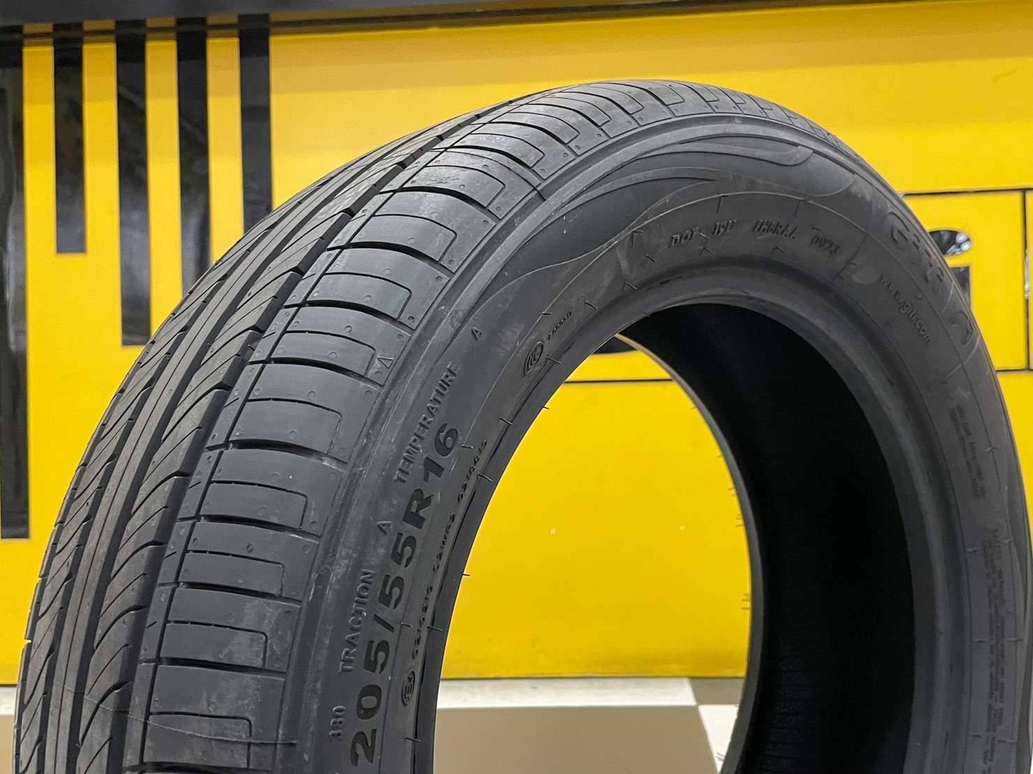 Giti ComfortF22 205/55R16 ยางใหม่ปี2023