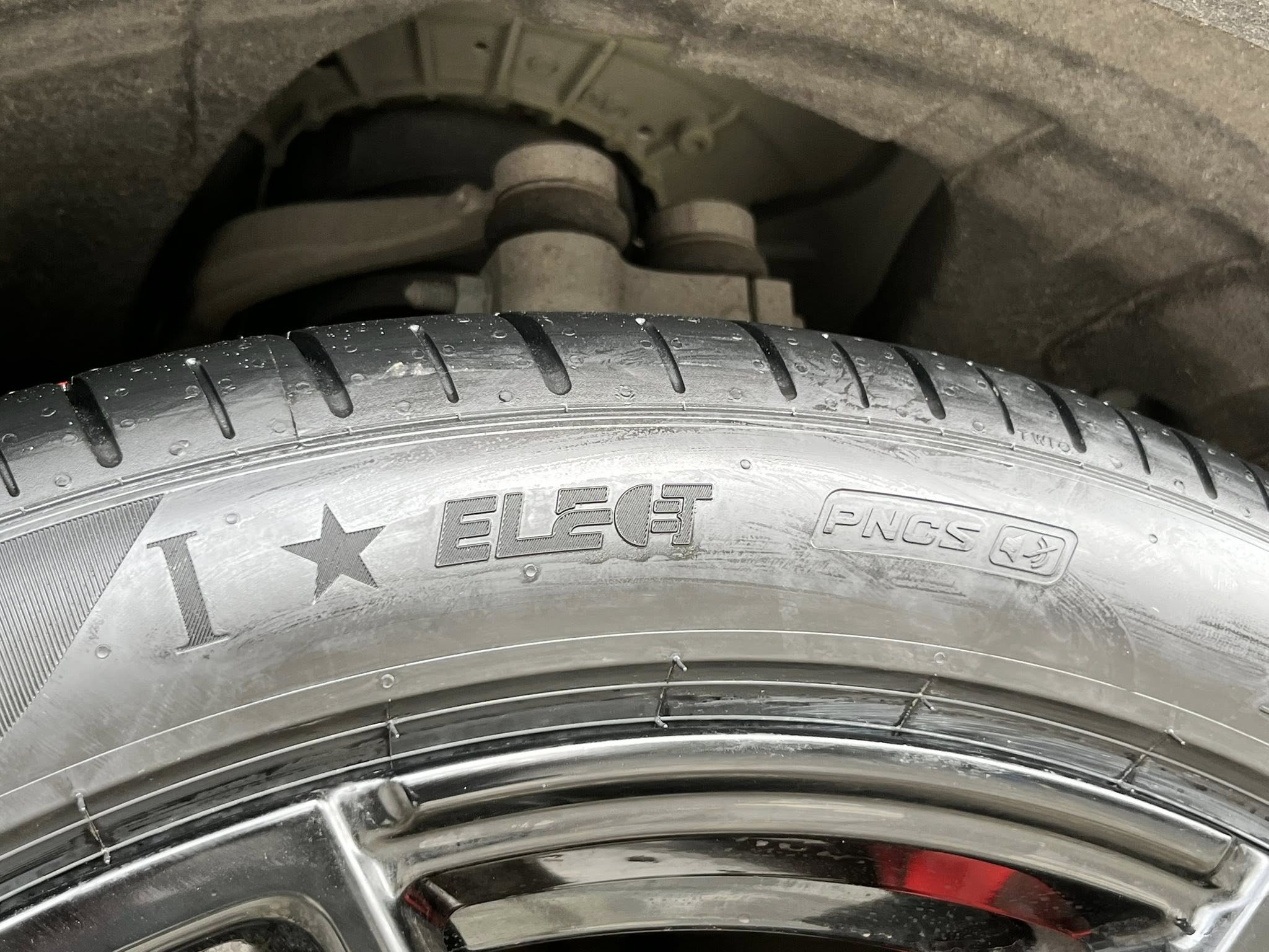 LOTUS_ELETRE🚘เปลี่ยนยาง 🛞🐘#PIRELLI_P-ZERO(PZ4)275/40R22 ❤️ 🛞#PIRELLI_P-ZERO(PZ4)315/35R22