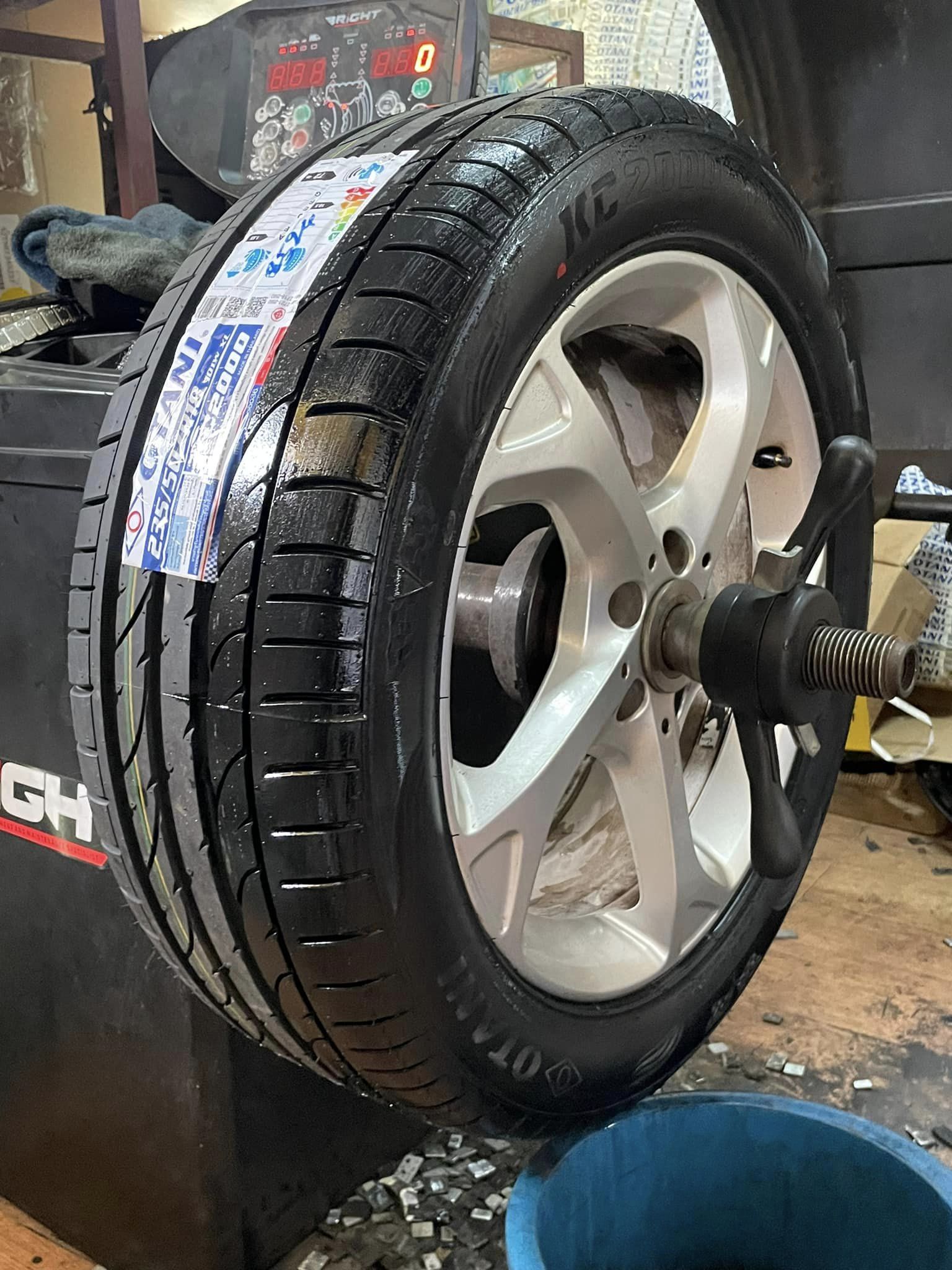 🚘 #BENZ_GLA200 เปลี่ยนยาง #OTANI #KC2000 235/50R18