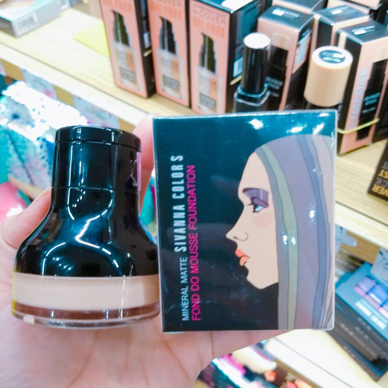 Sivanna Colors รองพื้นเนื้อมูส Mineral Matte FOND DO MOUSSE FOUNDATION HF804