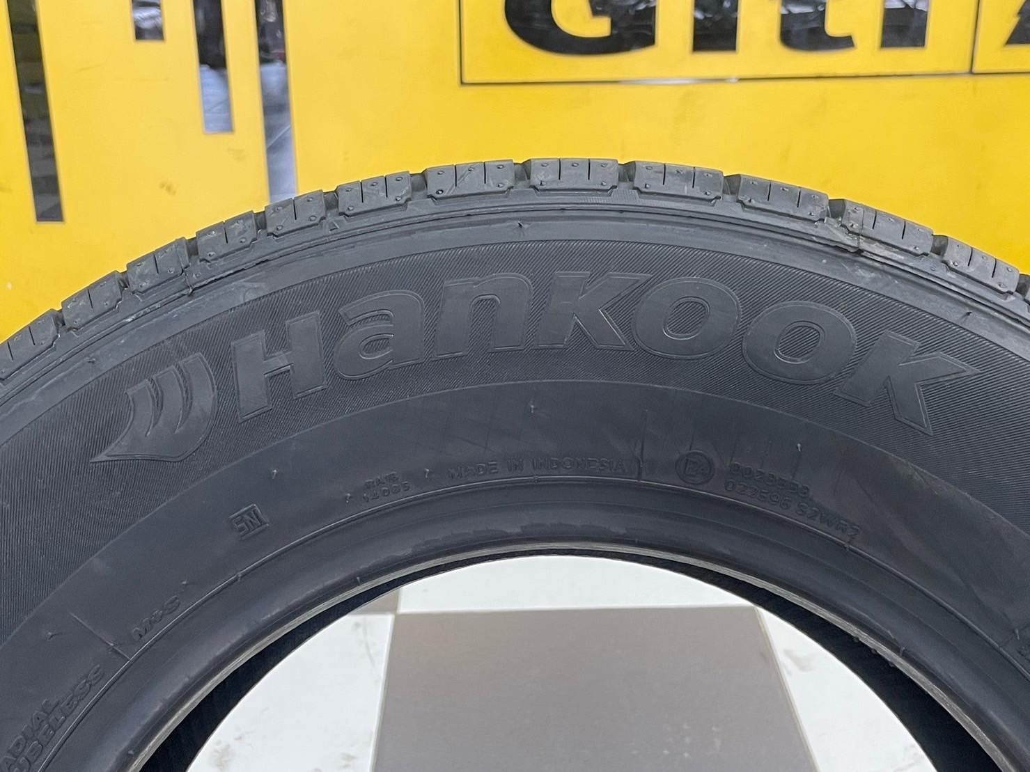 HANKOOK Vantra LT RA18 215/70R15 ยางบรรทุกคุณภาพ คุ้มราคา ยางใหม่ปี2023