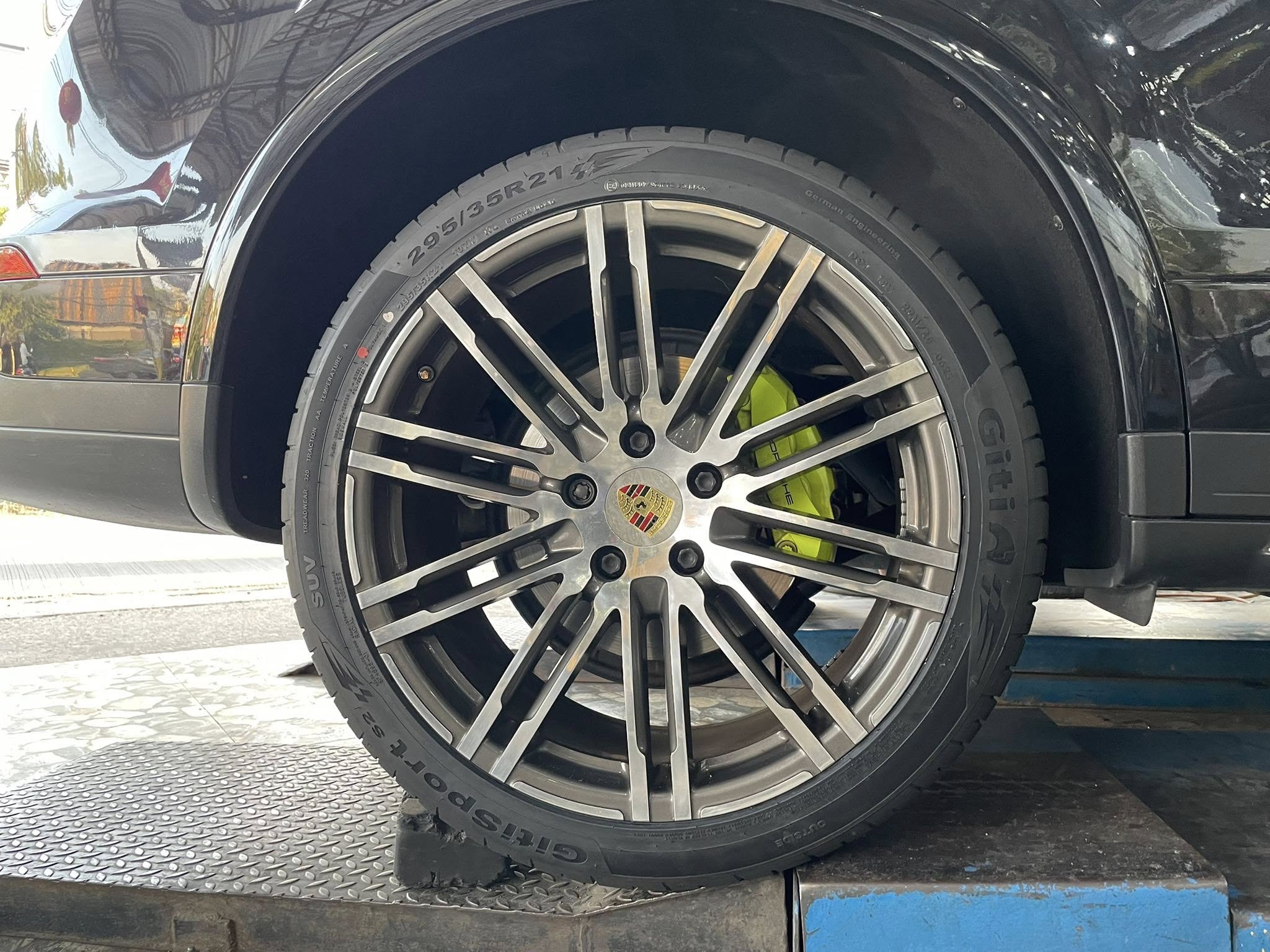 PORSCHE_CAYENNE เปลี่ยนยาง 💫 #GITI_Sport_S2_295/35R21