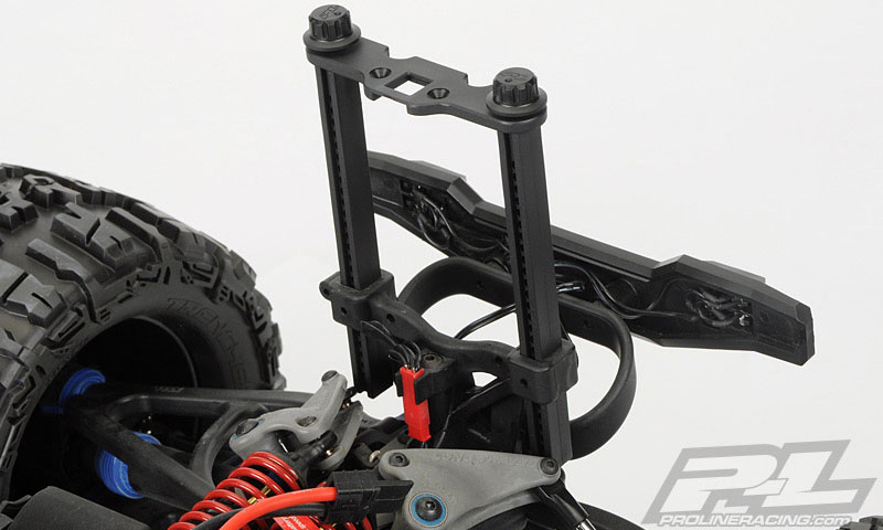 PRO-6307-00 Extended Front and Rear Body Mounts (REVO 3.3, E-REVO, Summit) for REVO 3.3, E-REVO and SUMMIT