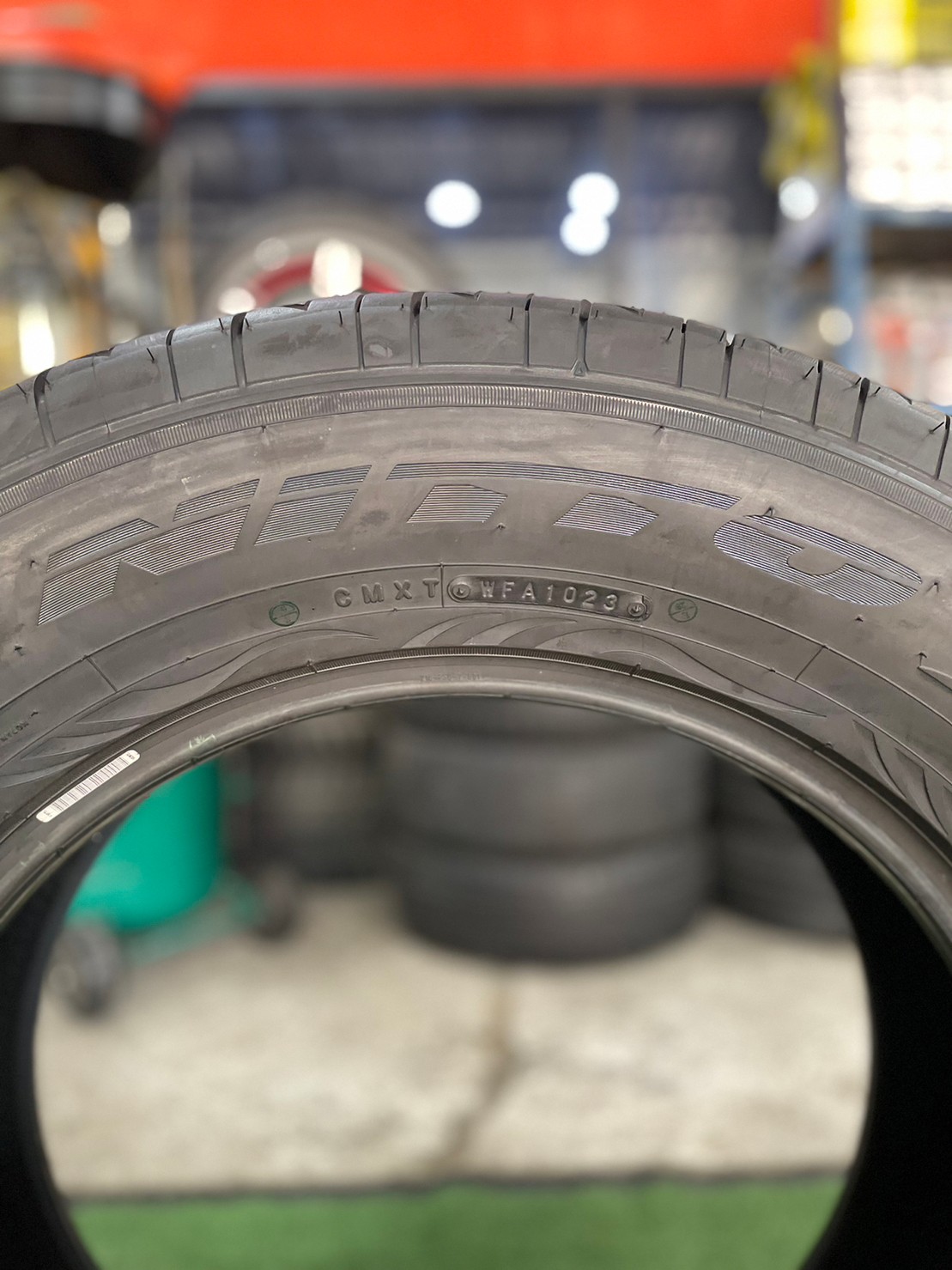 NITTO NT420SD 265/60R18 ยางลายซิ่ง สปอร์ต สมรรถนะสูง ยางใหม่ปี2023